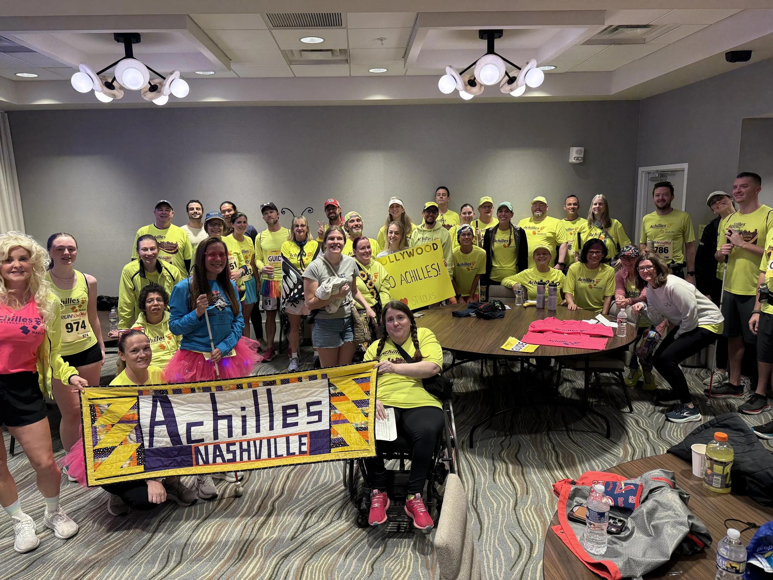  Group shot of Achilles Nashville members at a recent race. 