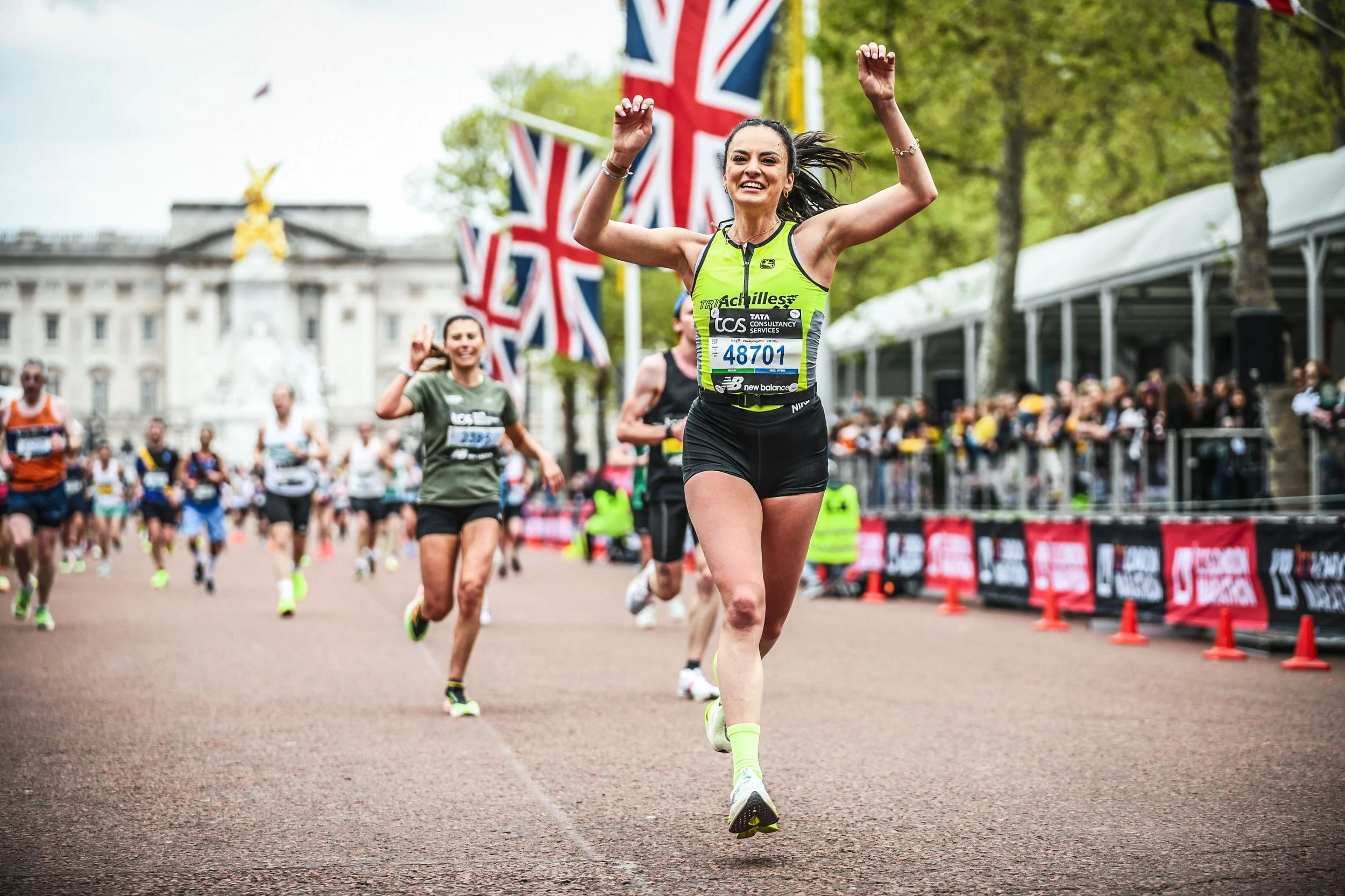 Team Achilles female charity runner