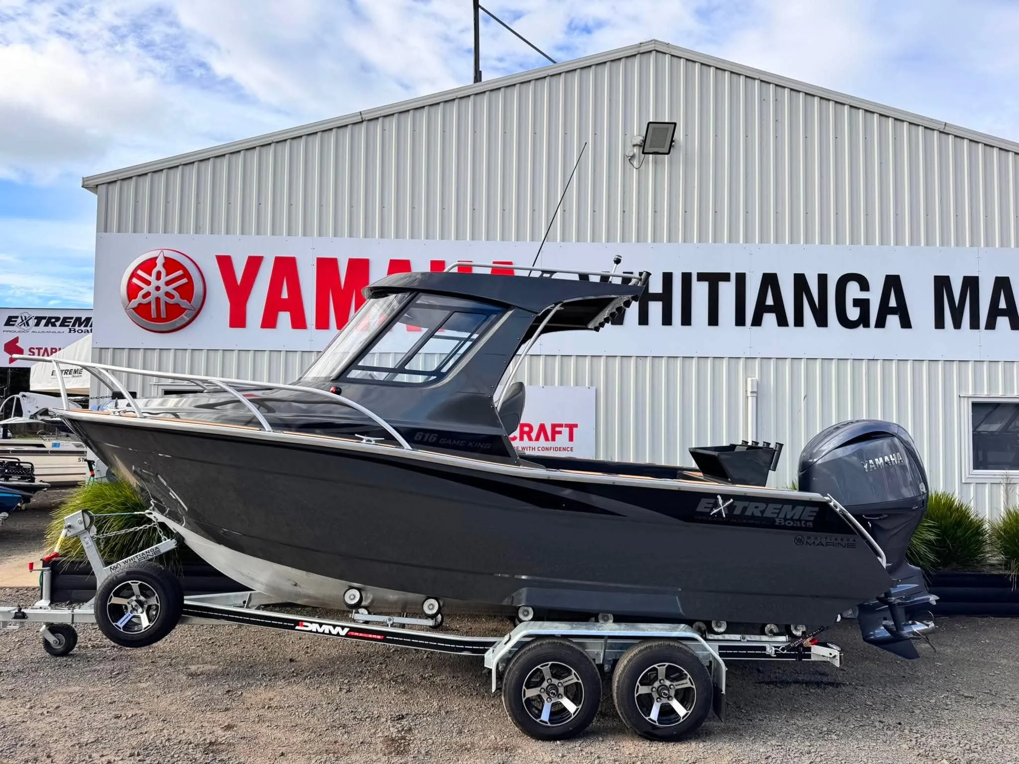 2026 EXTREME 616 GAME KING, YAMAHA F150HP &amp; DMW TRAILER NOW WITH SEAKEEPER RIDE TECHNOLOGY