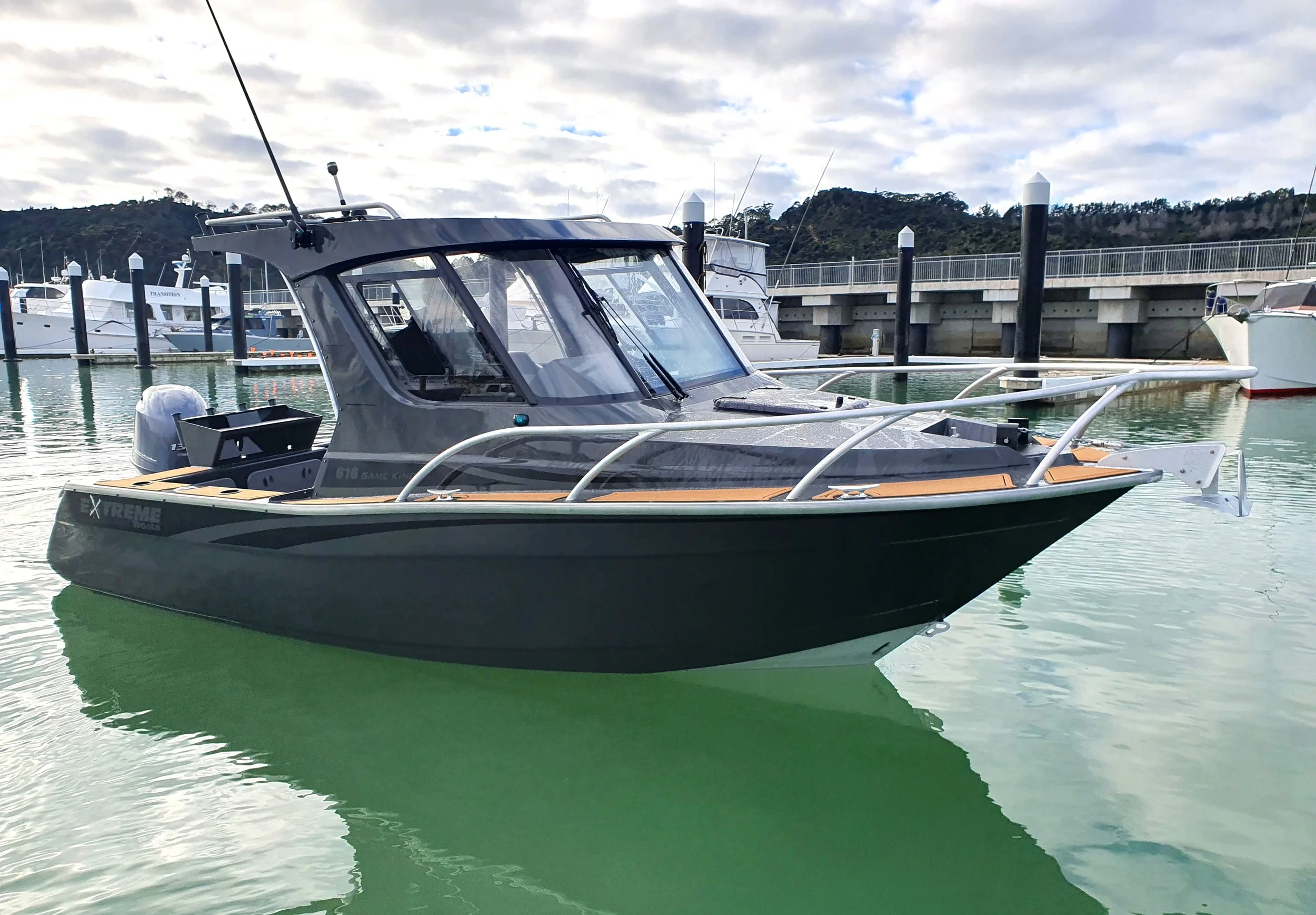 Extreme Boats 616 Game King