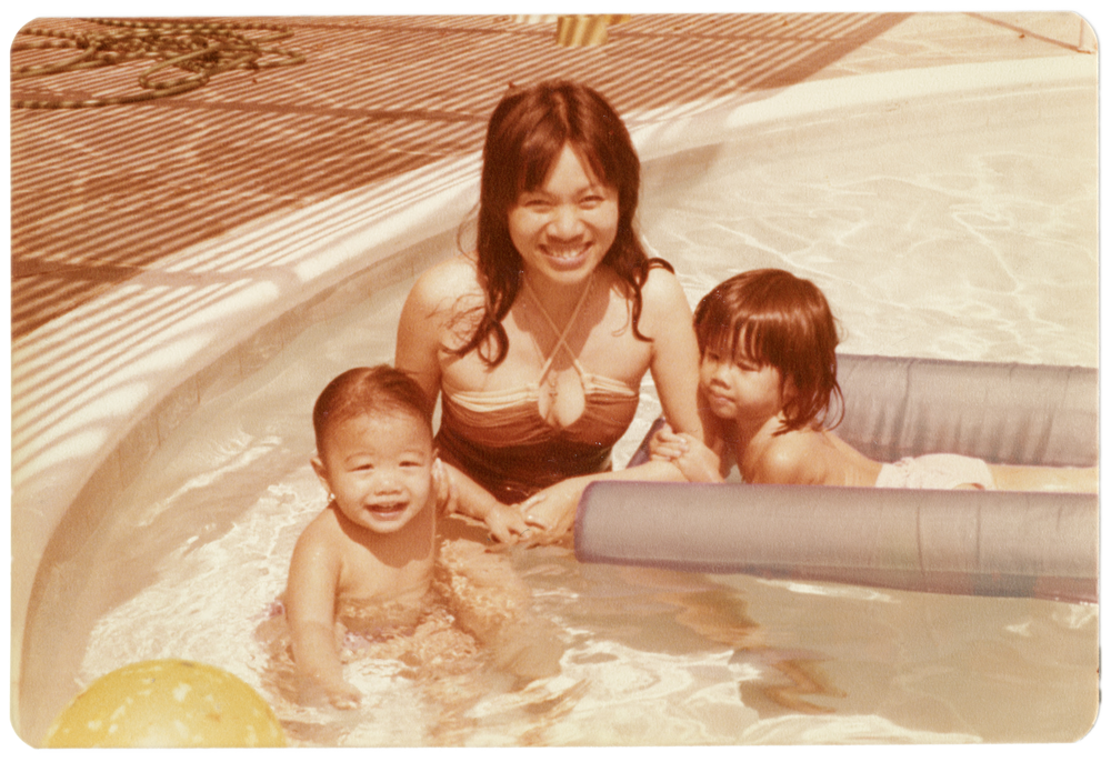 Mom_W_Multi-kid0001.png
