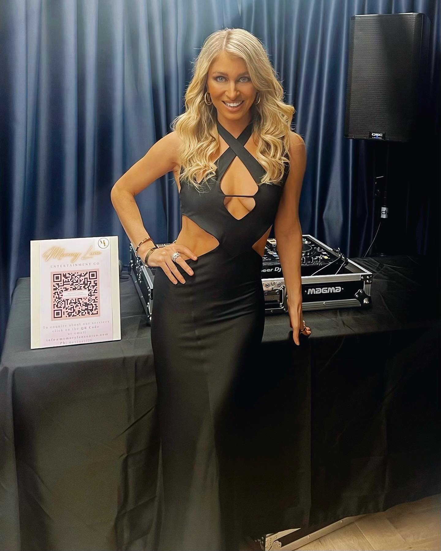 Hi everyone I am Karla Adele, the Owner &amp; Founder of Memory Lane Entertainment Co. 🎤🎧

I am so grateful for this fabulous opportunity to perform for an amazing corporate event last night in Sydney. Thank you to &lsquo;Hellyer Metals&rsquo; for 