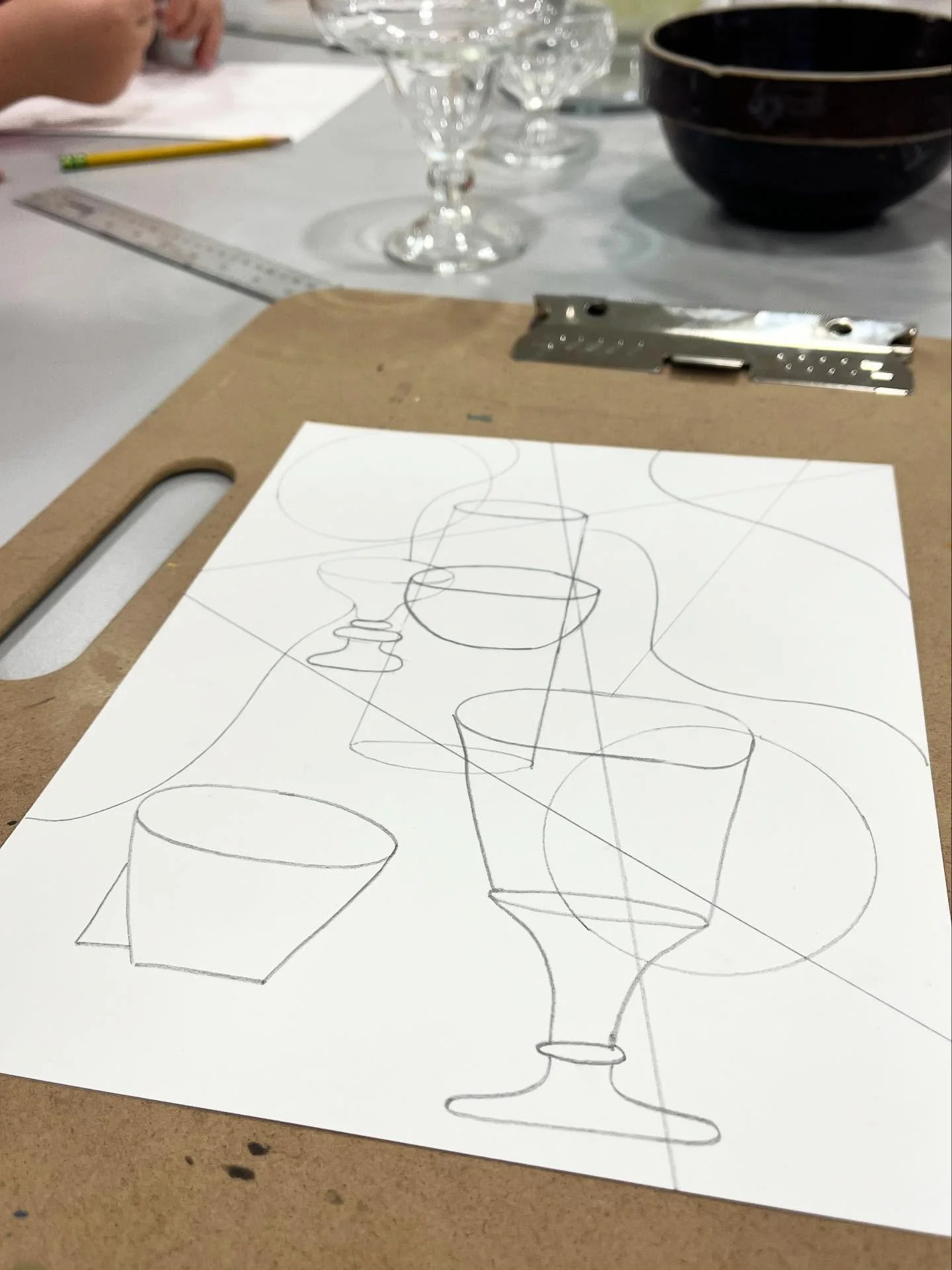 We&rsquo;re back in the Studio for Fall Session! ✨ Register Now for weekly art classes, and we&rsquo;ll see you soon! {Registration stays open through our first 4 weeks!} Today, Exploring Art students learned about ELLIPSES and STILL LIFE, drawing th