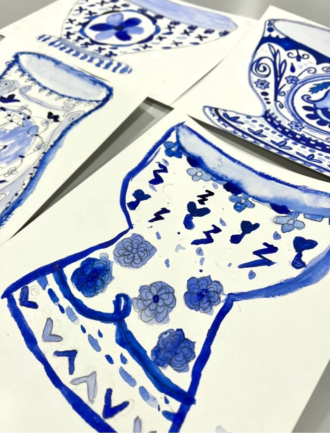 Dutch &ldquo;Delftware&rdquo; and Fall Still Life watercolor paintings are in progress in &ldquo;Exploring Art&rdquo; after-school classes! This first project of the session is teaching students about the intricate painting style on porcelain pottery