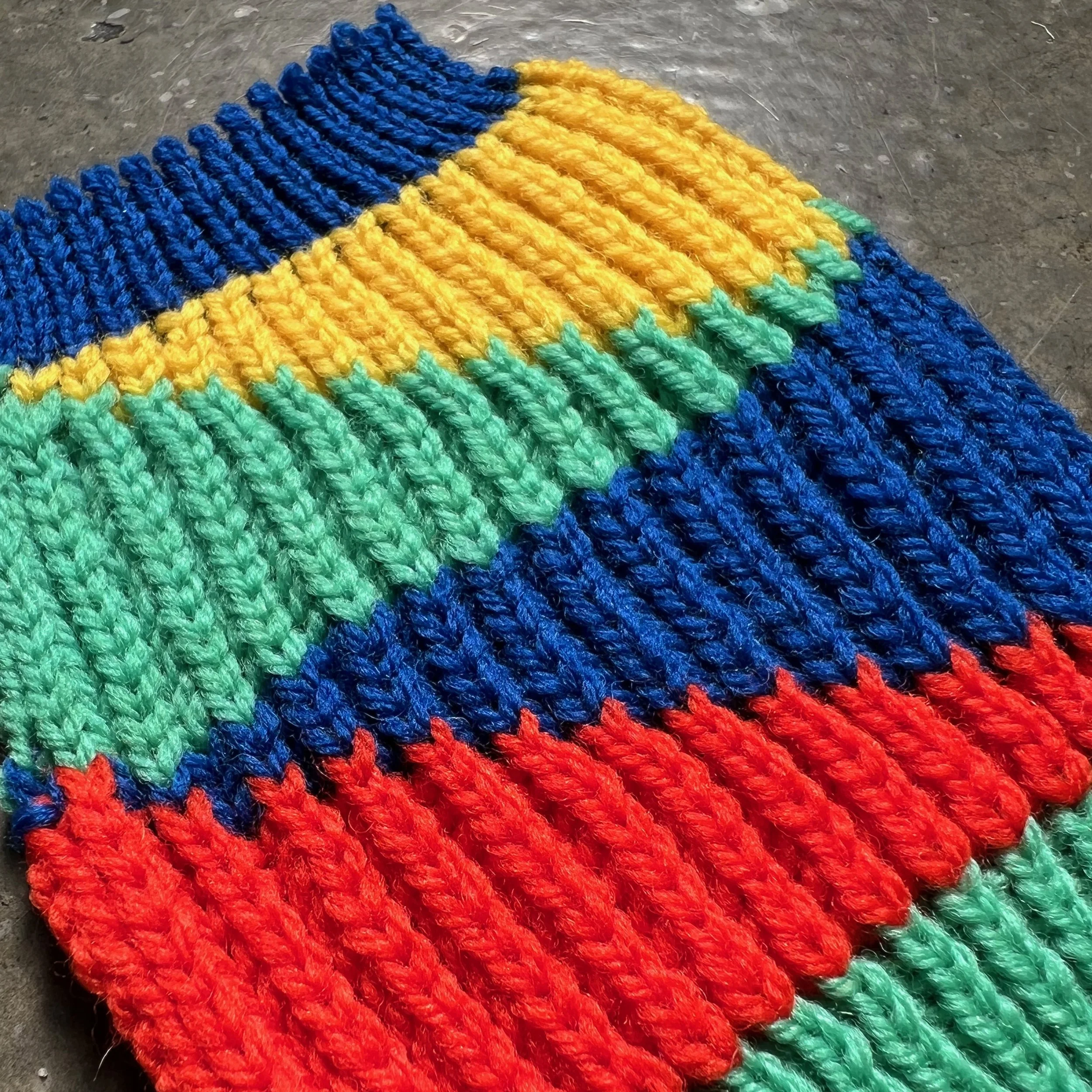 Short rows on ribber