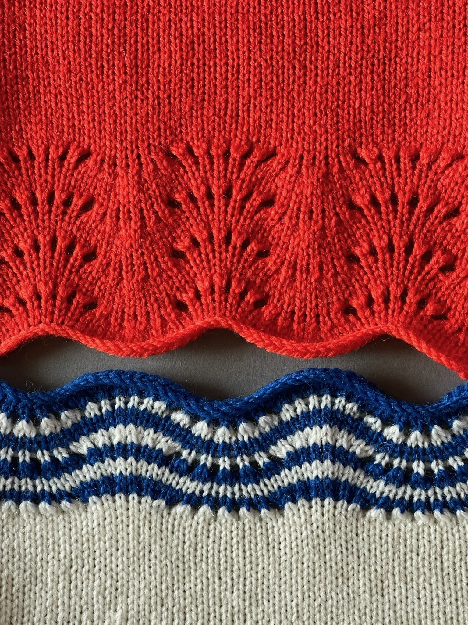 Picture of 2 decorative edgings done on knitting machine