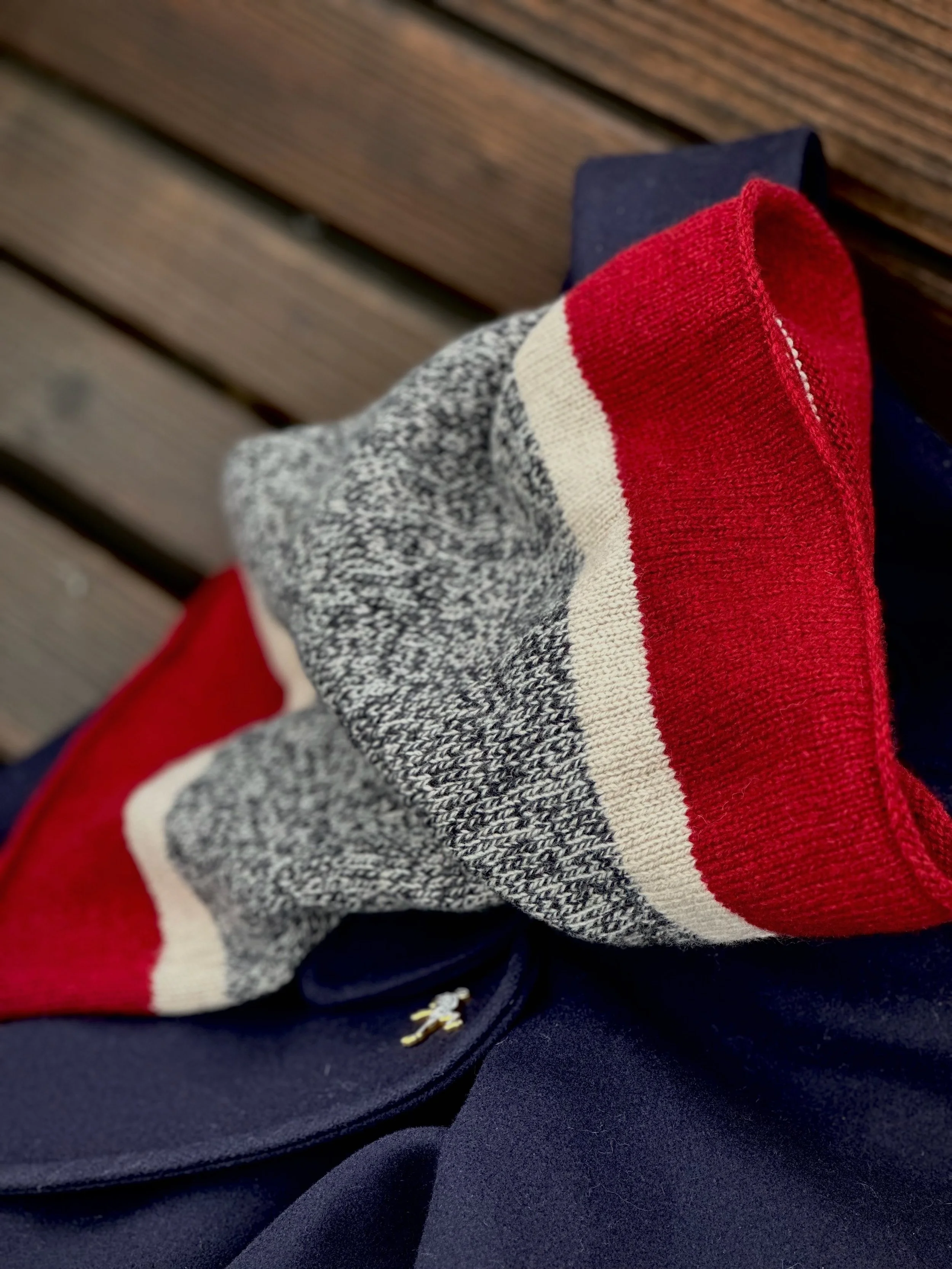 neck warmer placed on a bench