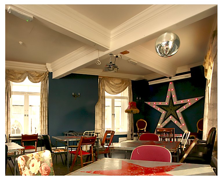 full star in room.jpg