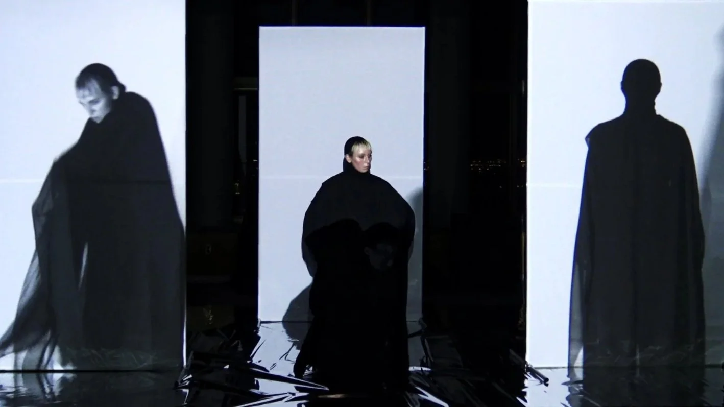 PRESENCE | audiovisual dance performance - 2022