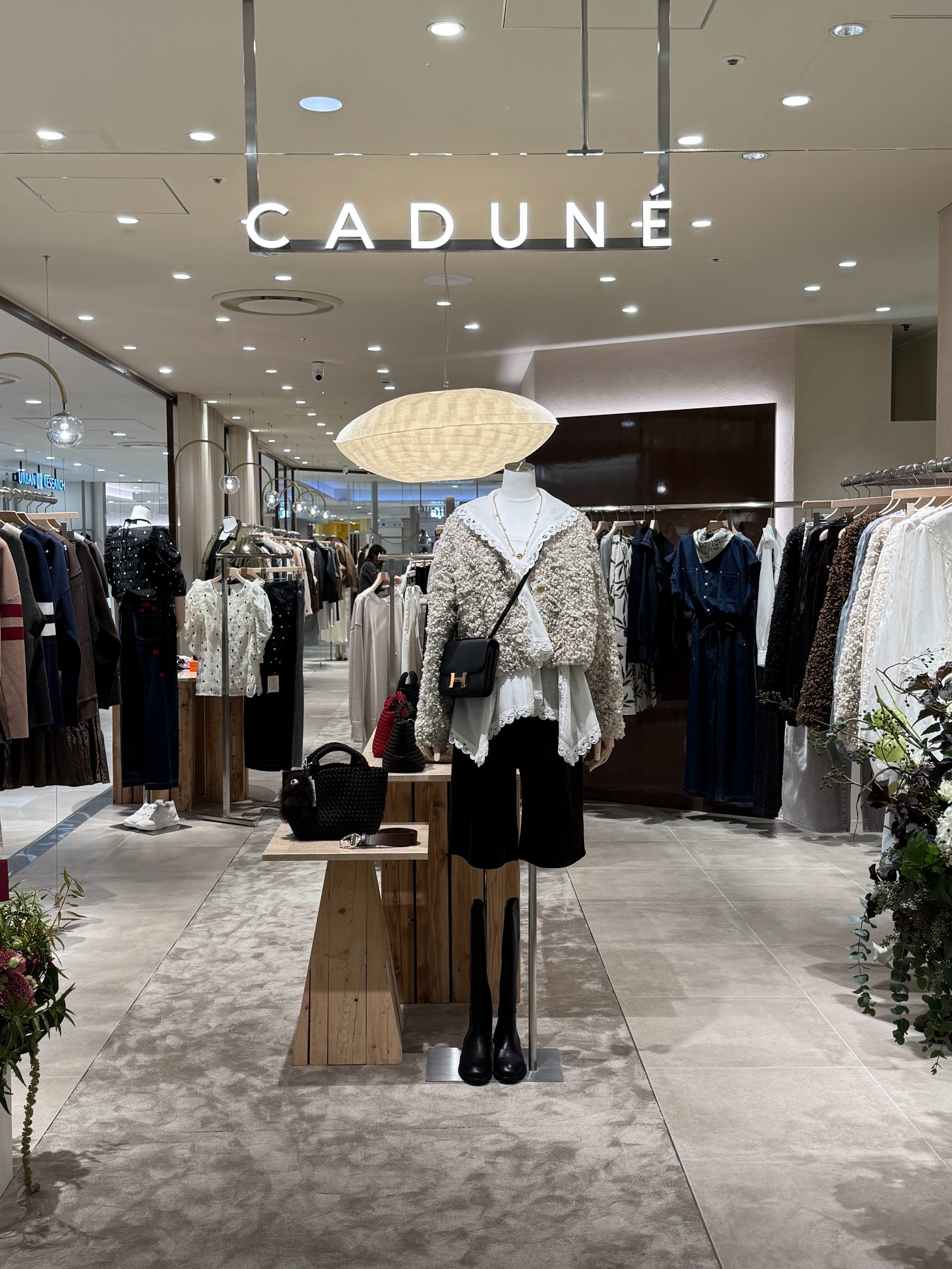 Recent work&hellip;
CADUN&Eacute;
LUMINE Yokohama
New Open

#CADUNE #LUMINEYOKOHAMA #STRATE #VMD