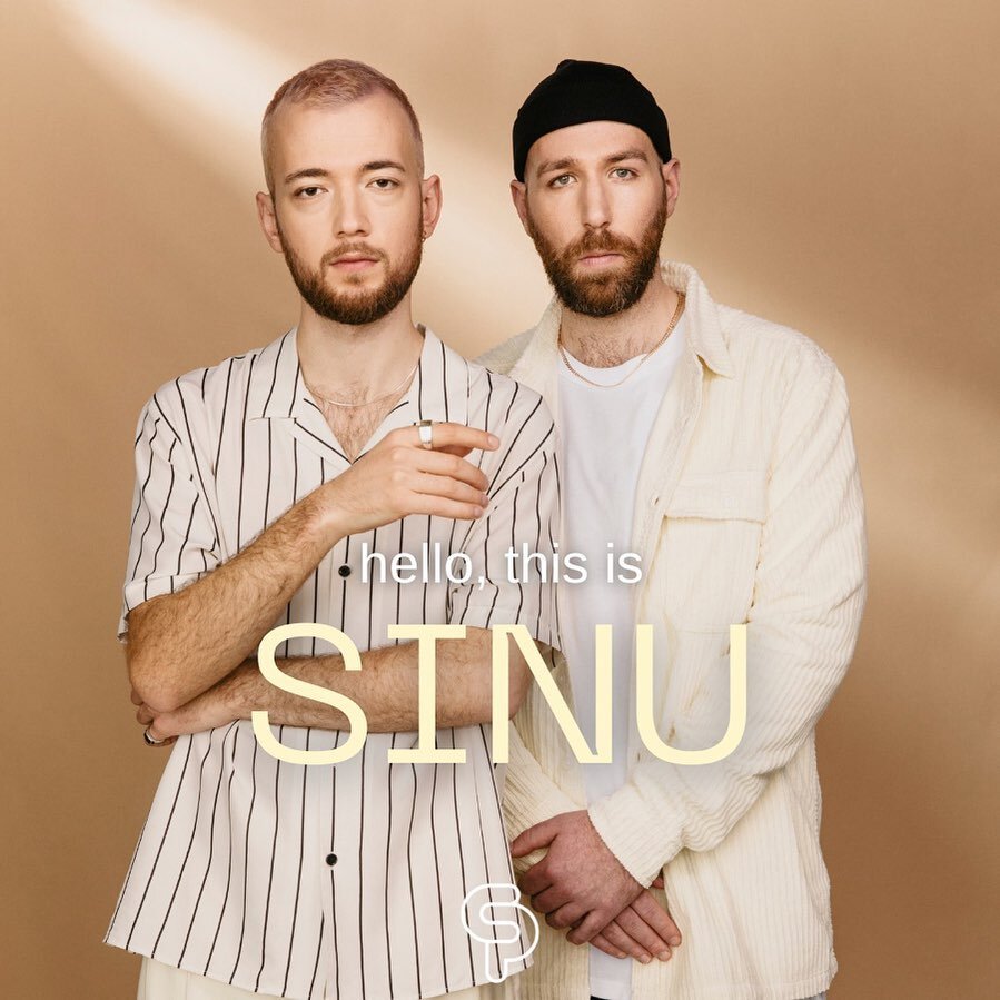 This is @sinumusic - und der zweite Act bei Counterparts! 🥳
Sinu sind Sinan und Tim, ein deutsch-t&uuml;rkisches Pop-Duo. Mit tiefgehenden Vibes und eing&auml;ngigen Texten auf deutsch und t&uuml;rkisch verpasst uns diese Musik regelm&auml;&szlig;ig