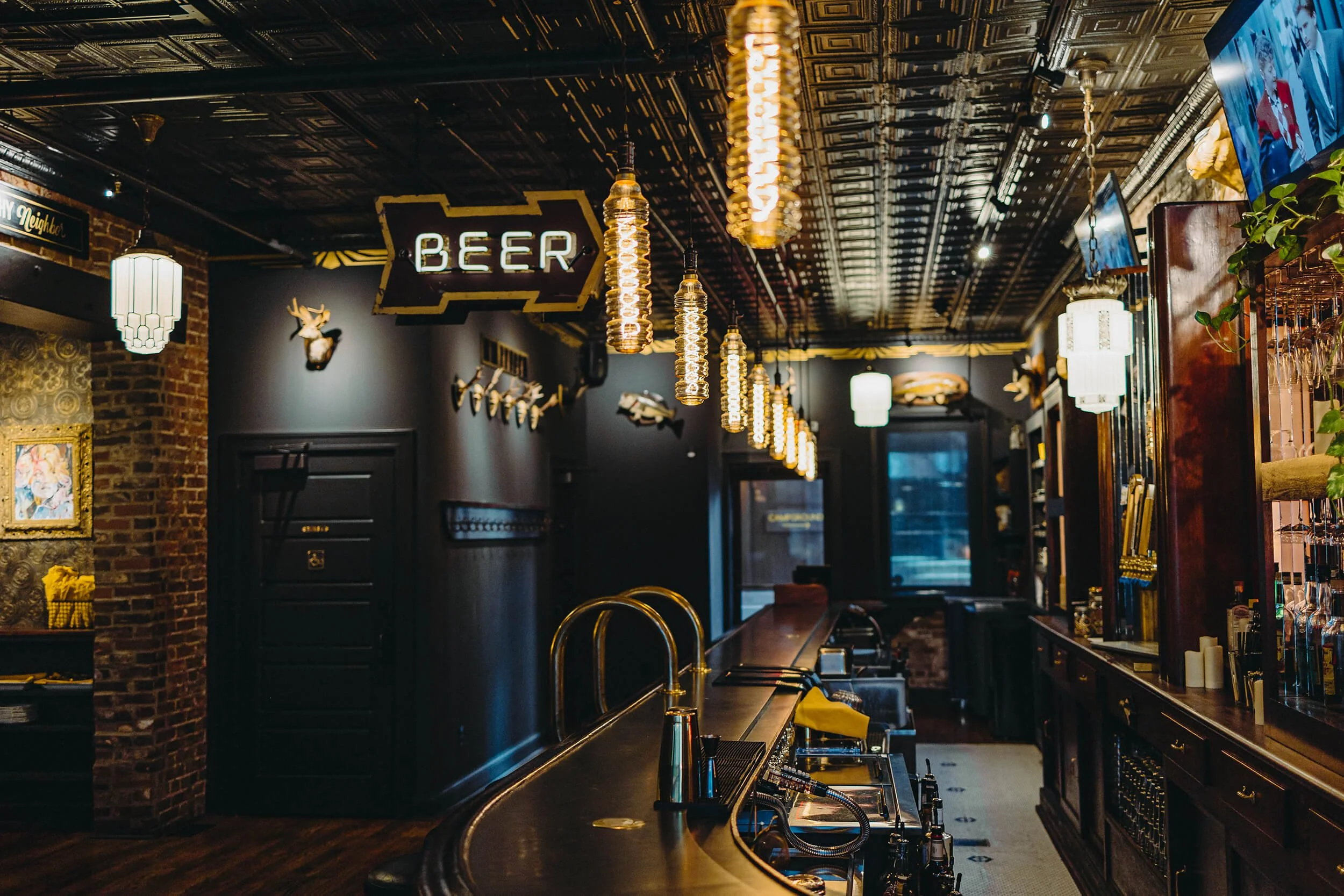 A neighborhood, community bar for the working class — The Golden Hoosier