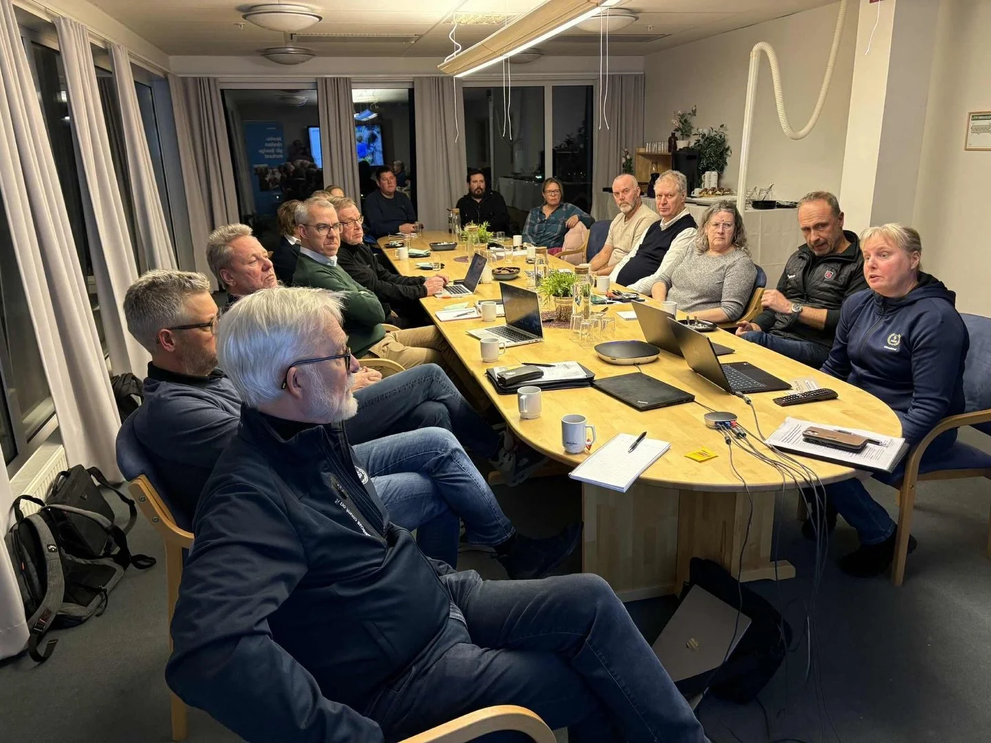 Klusterm&ouml;te ig&aring;r med Visit V&auml;rmland, VDGF, SGF, SISU och projektledaren f&ouml;r Golf-SM i V&auml;rmland 2028.
P&aring; agendan stod diskussion om Sportregioner, som kortfattat &auml;r en id&eacute; f&ouml;r att ge fler juniorer i hel