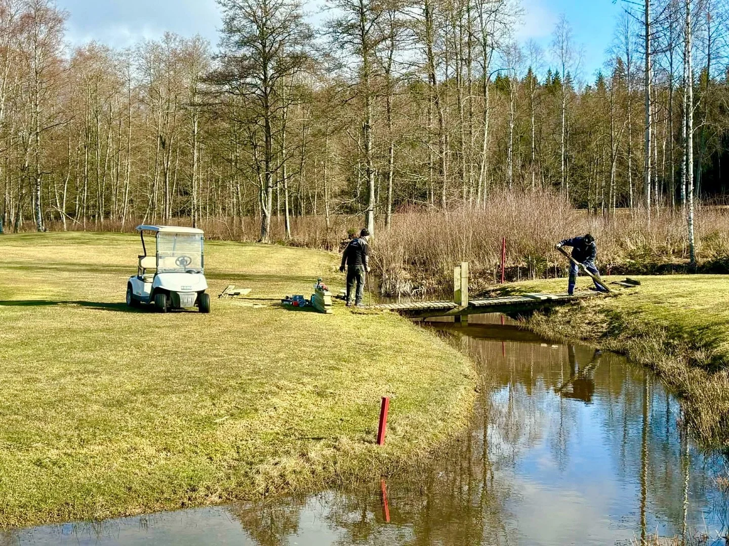 Tusen tack till alla medlemmar som st&auml;llde upp p&aring; arbetsdagen under l&ouml;rdagen. Ett drygt 50-tal d&ouml;k upp 😍🙏🏼
Det kommer att anordnas ytterligare en arbetsdag L&ouml;rdag 11.April. Mer information om arbetsuppgifter kommer vid se