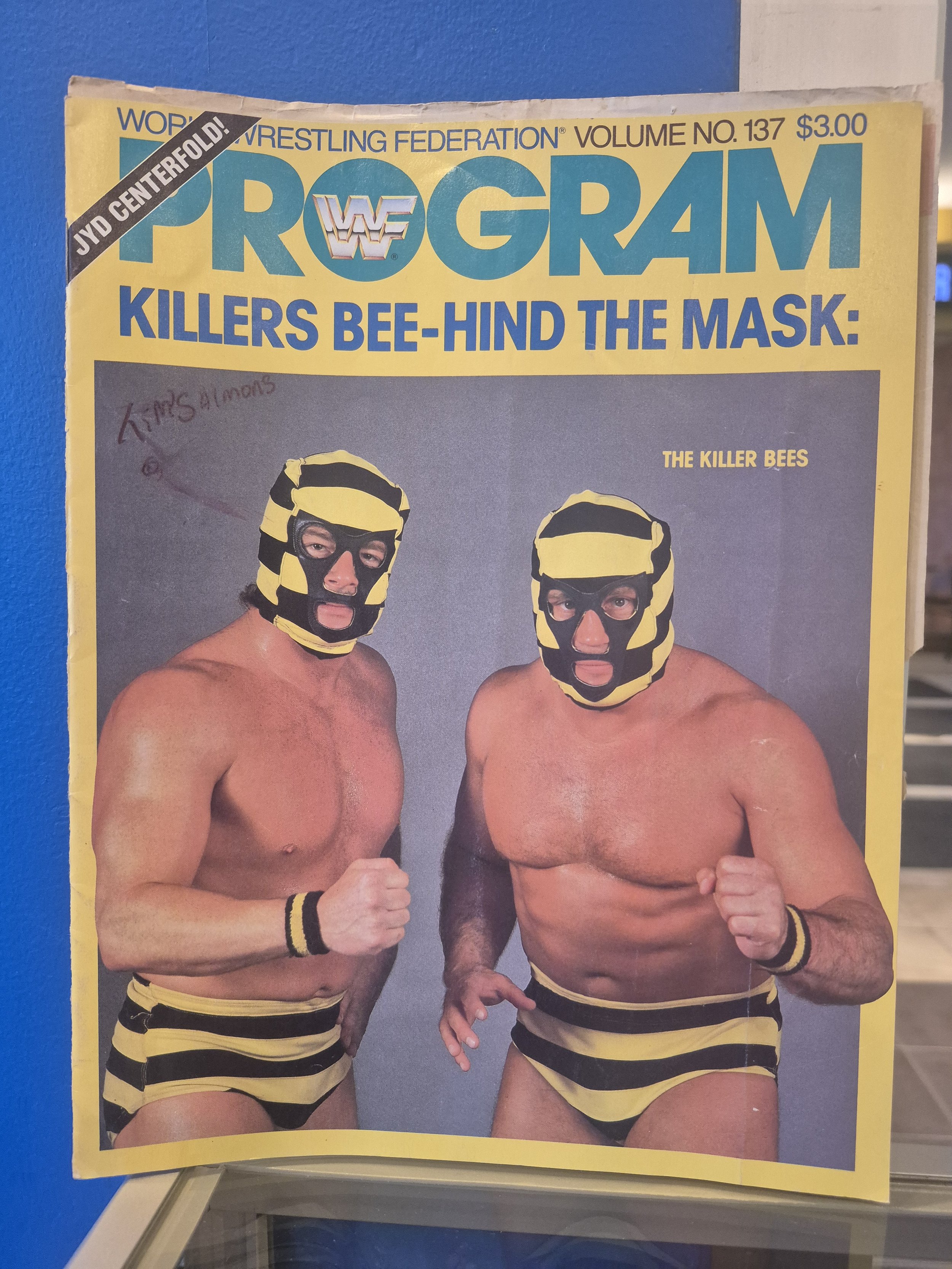 WWF Program Volume 137 with Match Card