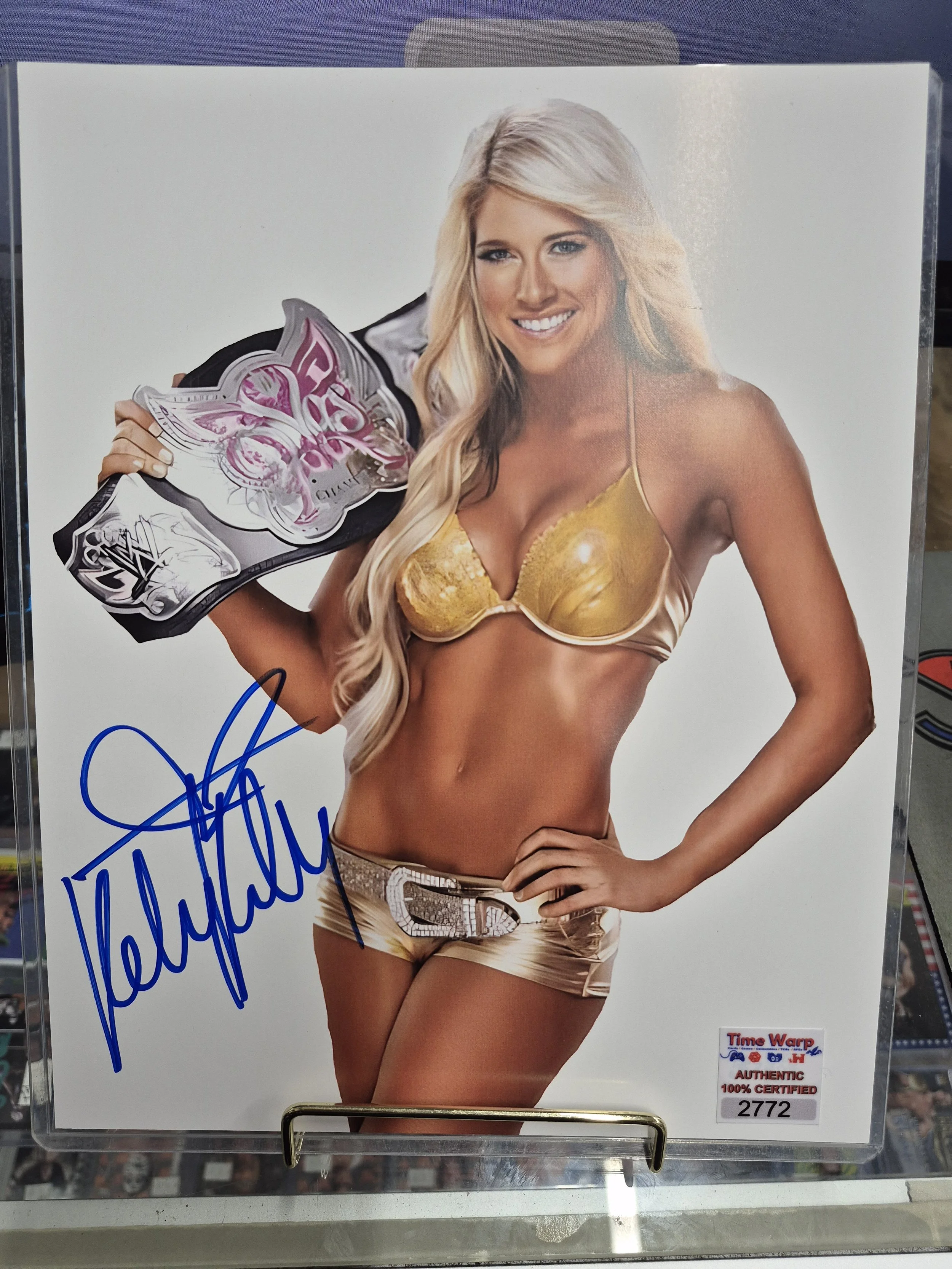 Kelly Kelly Autographed 8x10 Photo Print