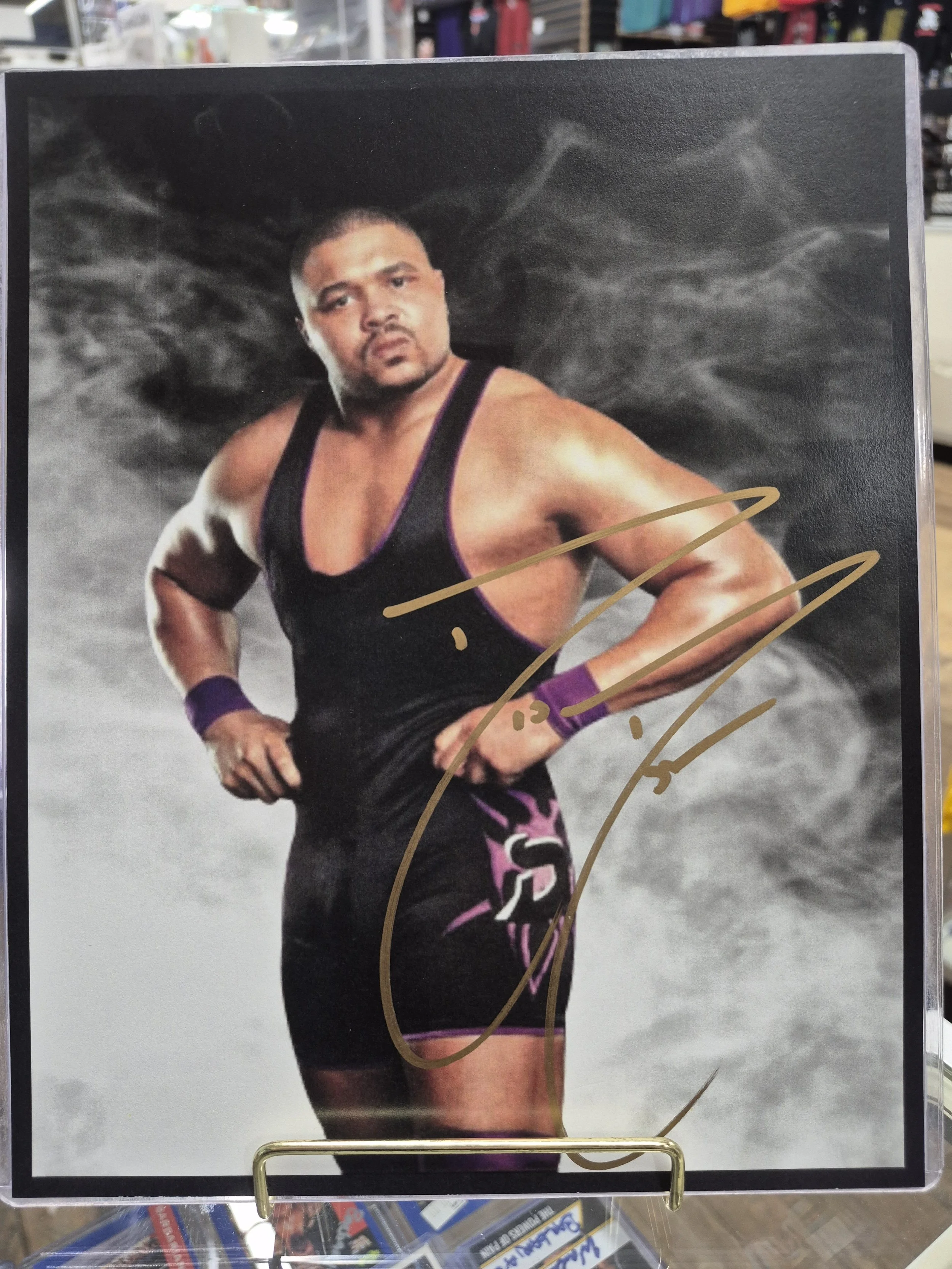 D-Lo Brown Autographed 8x10 Photo Print