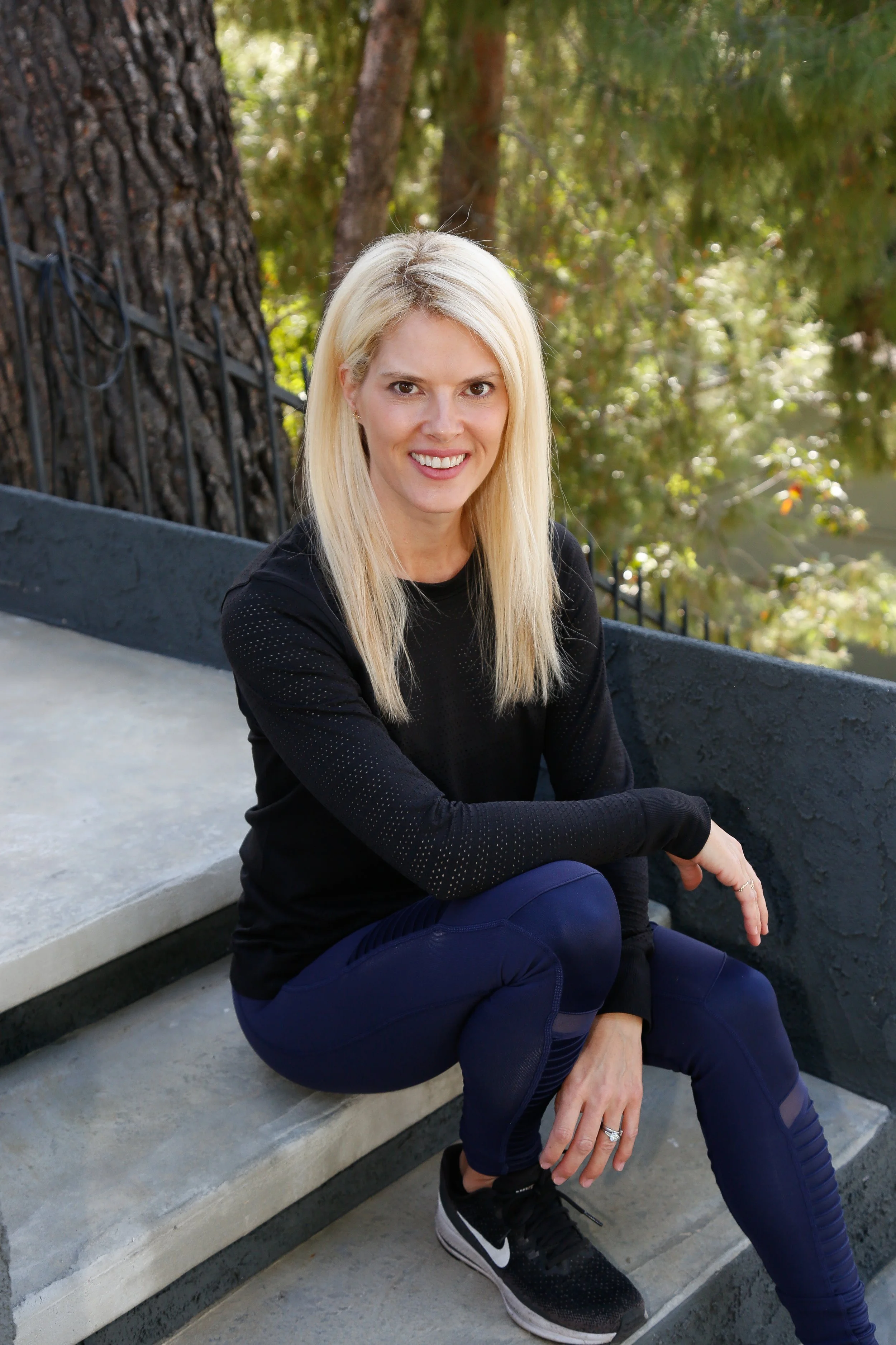 THE MIDLIFE LIE: What We’re Told About Aging, and What’s Actually Happening