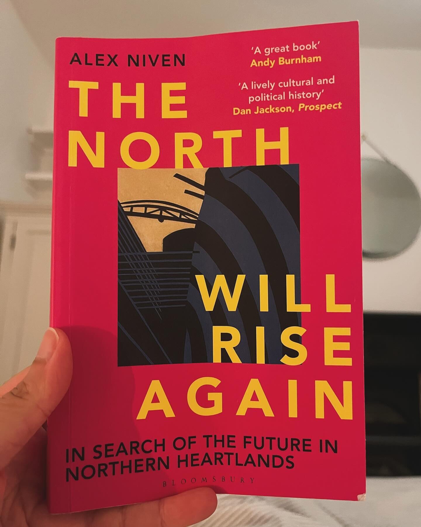 Reading this absolutely wonderful book by @alexnivenne. I&rsquo;m only a few chapters in, but there&rsquo;s some breathtaking descriptions (the geometric pod greenhouse bit&hellip;). It draws heavily (so far) on my (adopted, illegitimately claimed, d