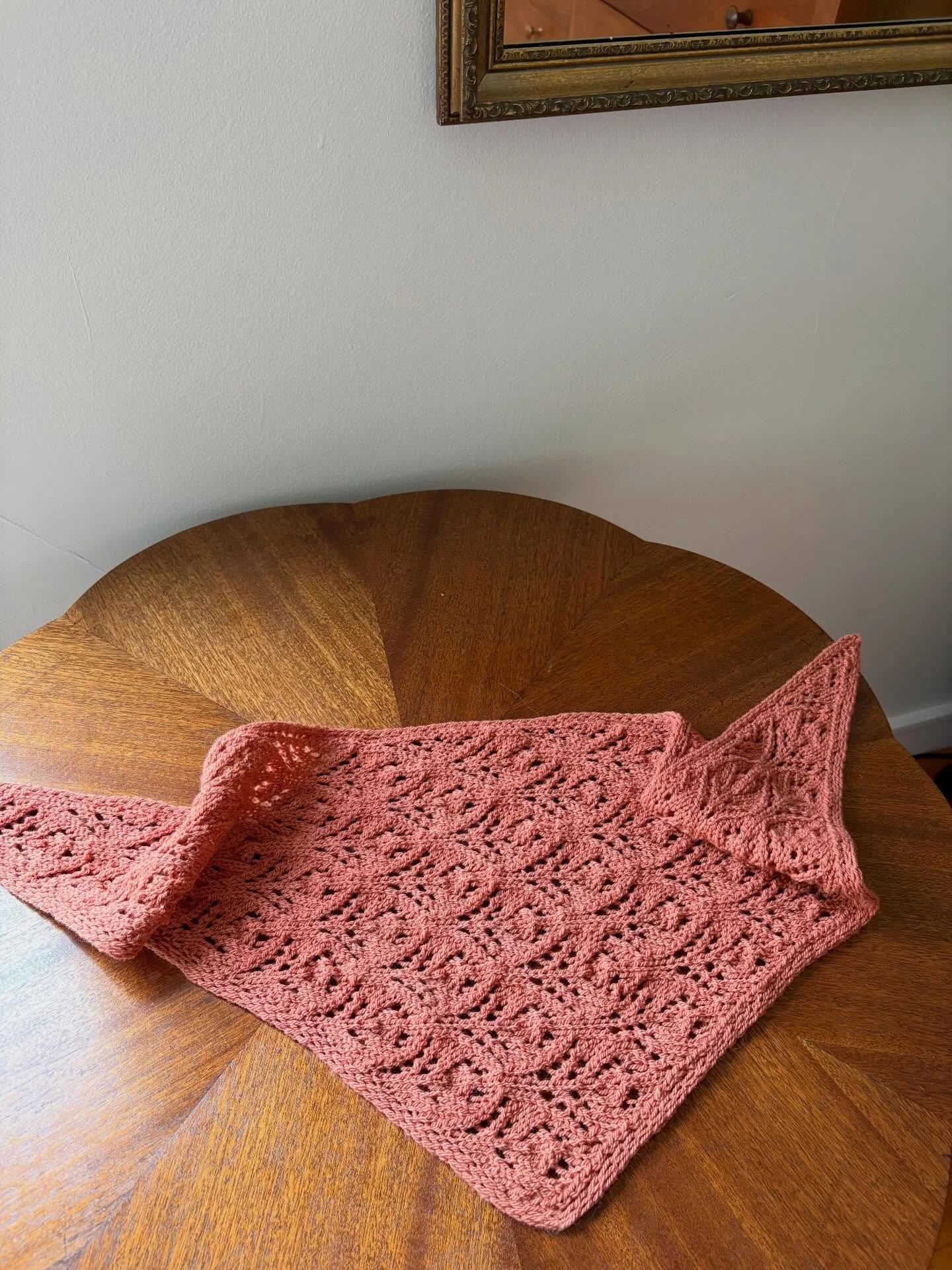 Sometimes it&rsquo;s nice to have a palette cleanser of a project. 🌷 I don&rsquo;t do a lot of lacework, being a daydream-y person who fears the sudden doom of one missed yarn over&mdash;but after knitting some time-consuming stockinette garments, t