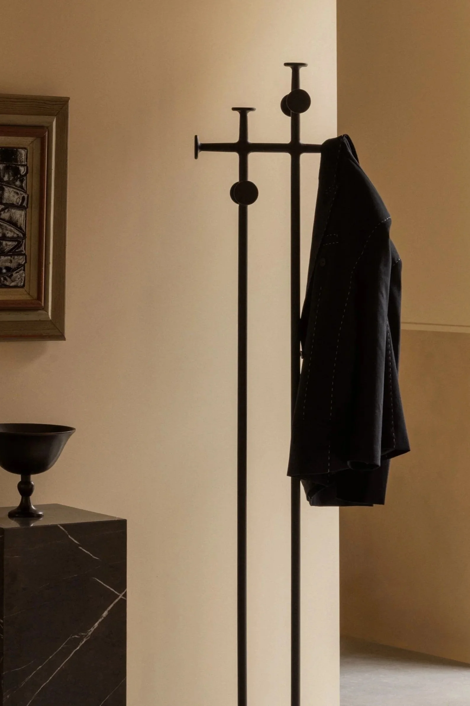 Audo_Afteroom_Coat_Stand__Plinth_Tall_Pavot_Bowl_2.jpg