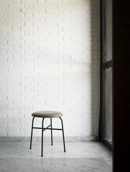 AFTEROOM STOOL — AFTEROOM
