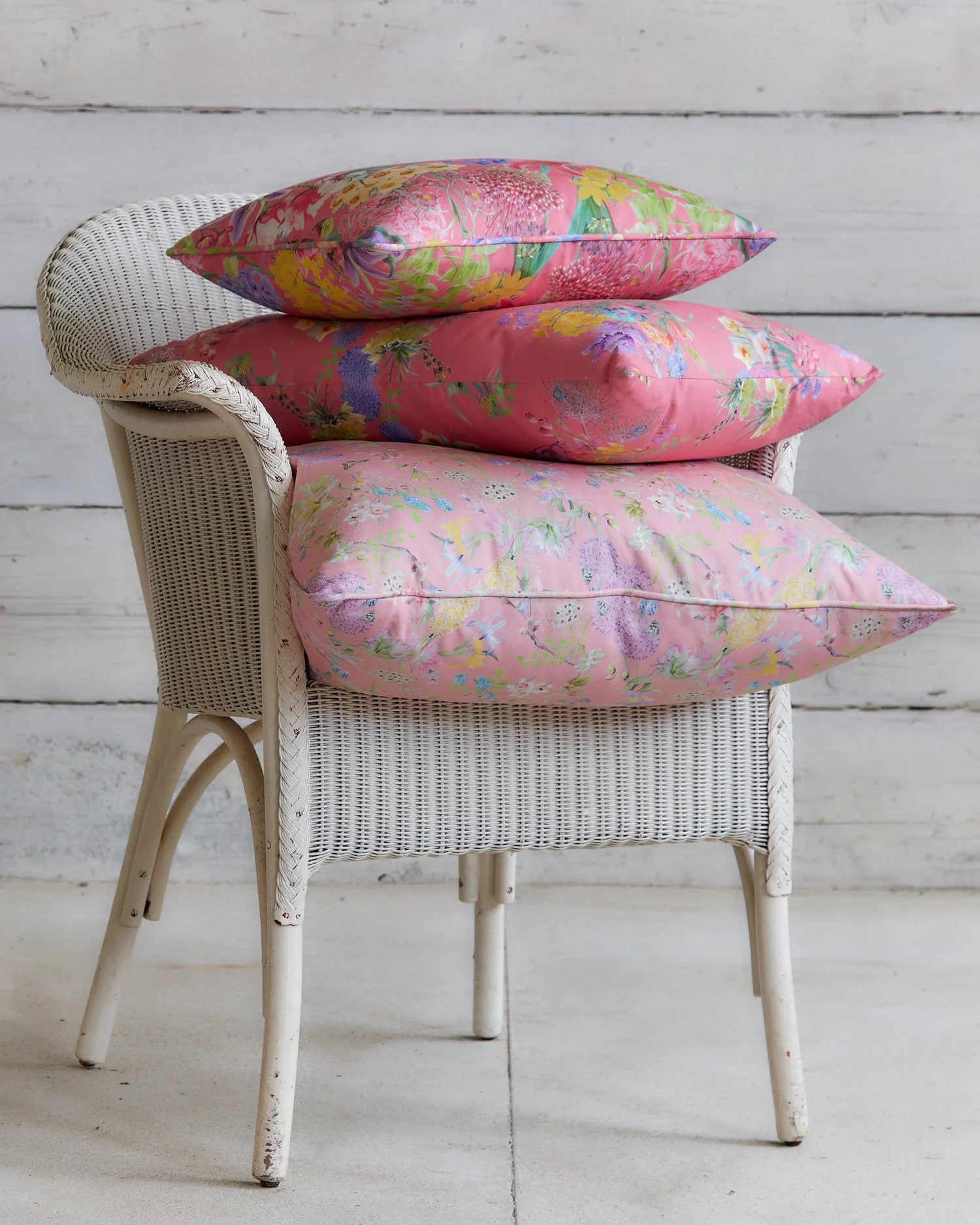 Pink Sofa Cushions Matttroy