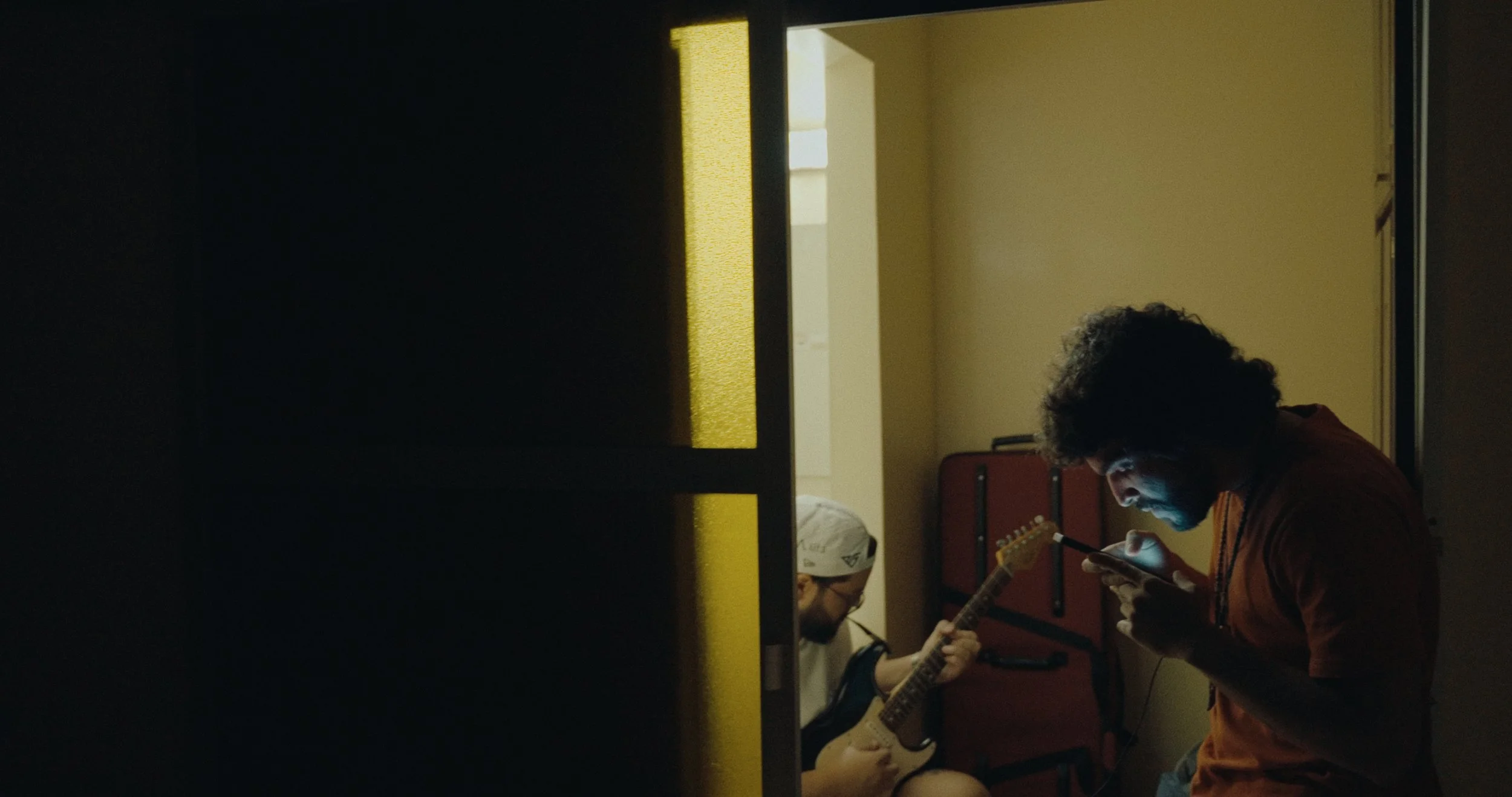  Sweet Jungle - Aguadulce ft. Loujay 