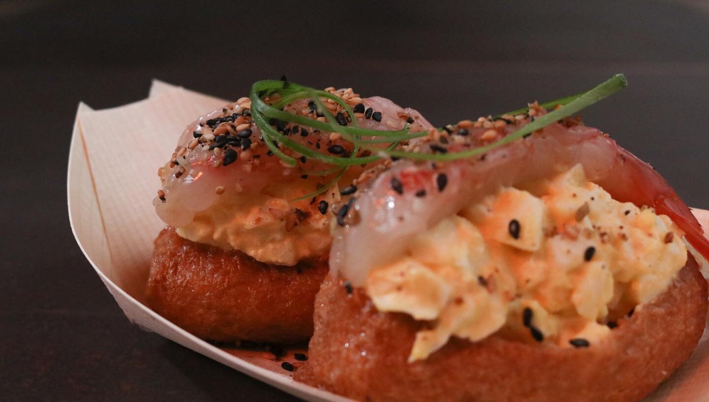 Up close and personal with some of our favorite dishes from the genius minds of @jiho_kim_pastry and @shell.bugi!
