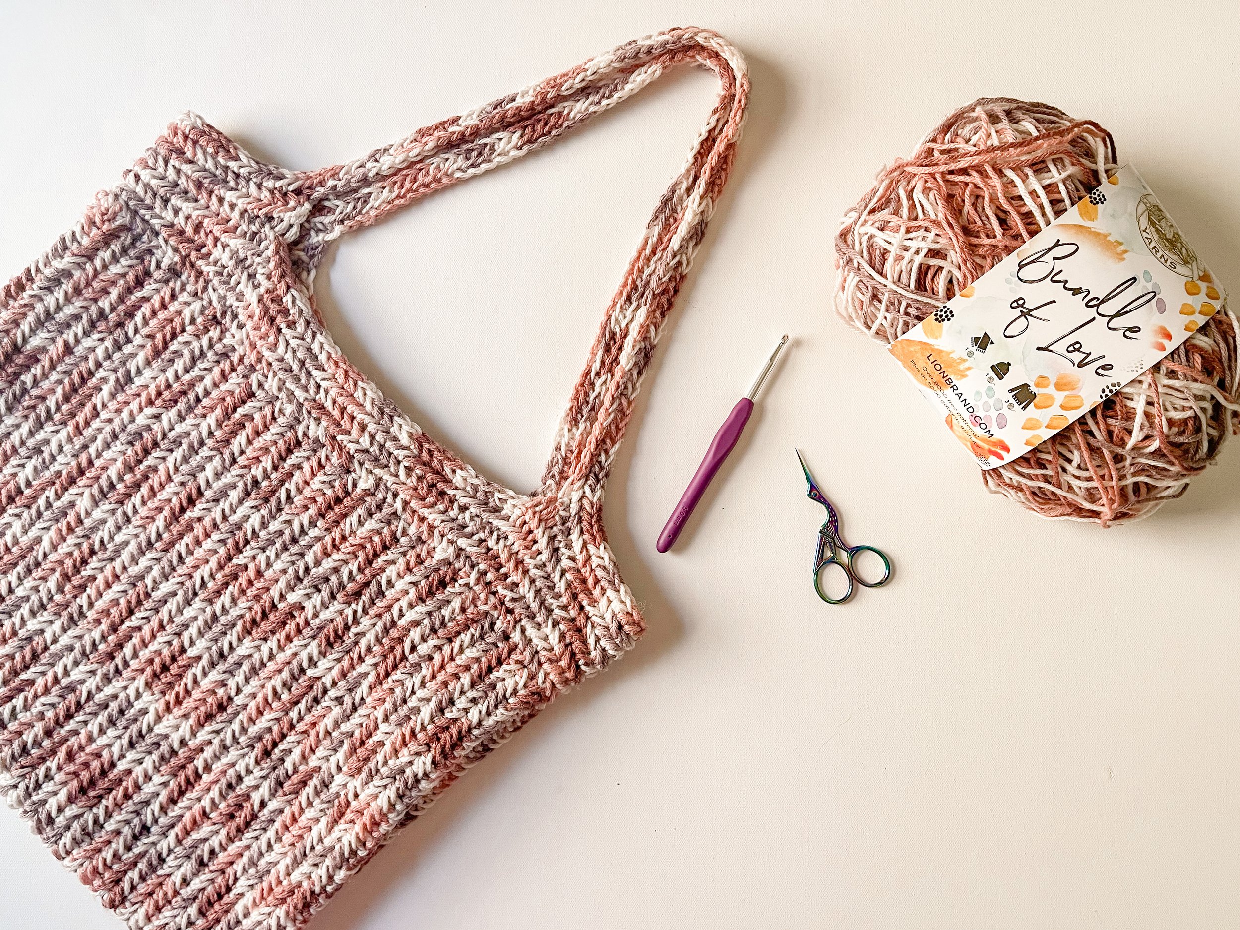 Crochet Bucket Bag - Free Crochet Bag Pattern In 2 Options