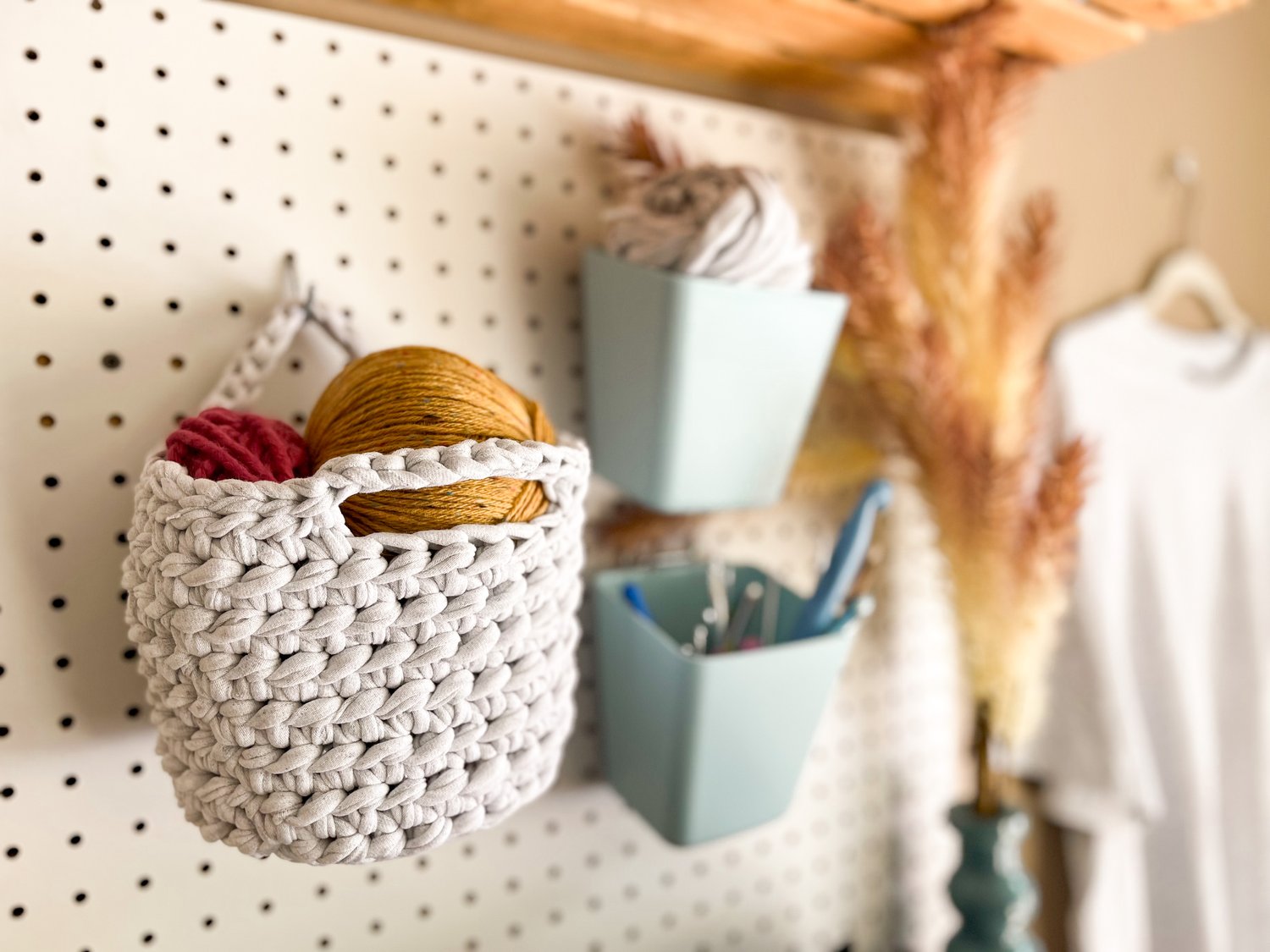 How to Crochet Hanging Baskets — bags by bento
