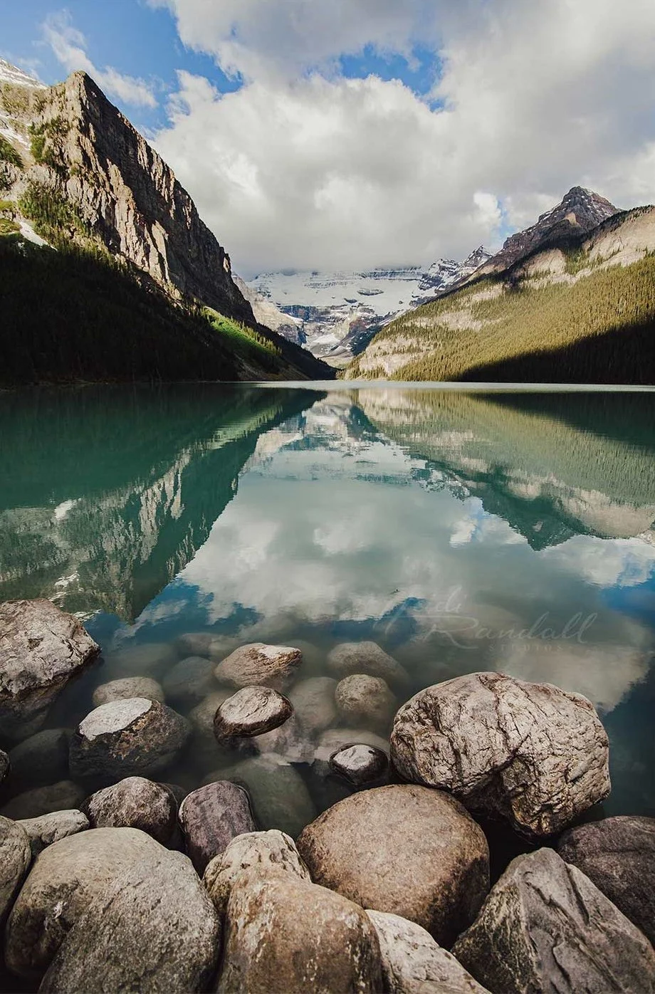 LakeLouiseReflections-web.jpg
