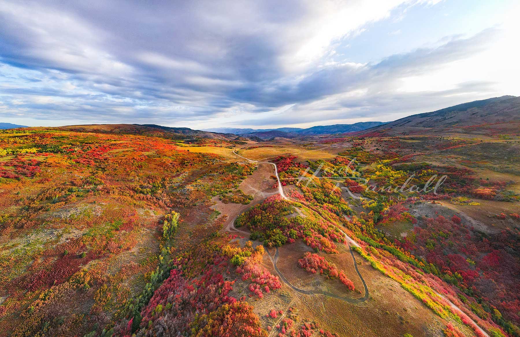 AutumnCandyMountains-UtahFallLandscapePhoto-HeidiRandallStudios-web.jpg