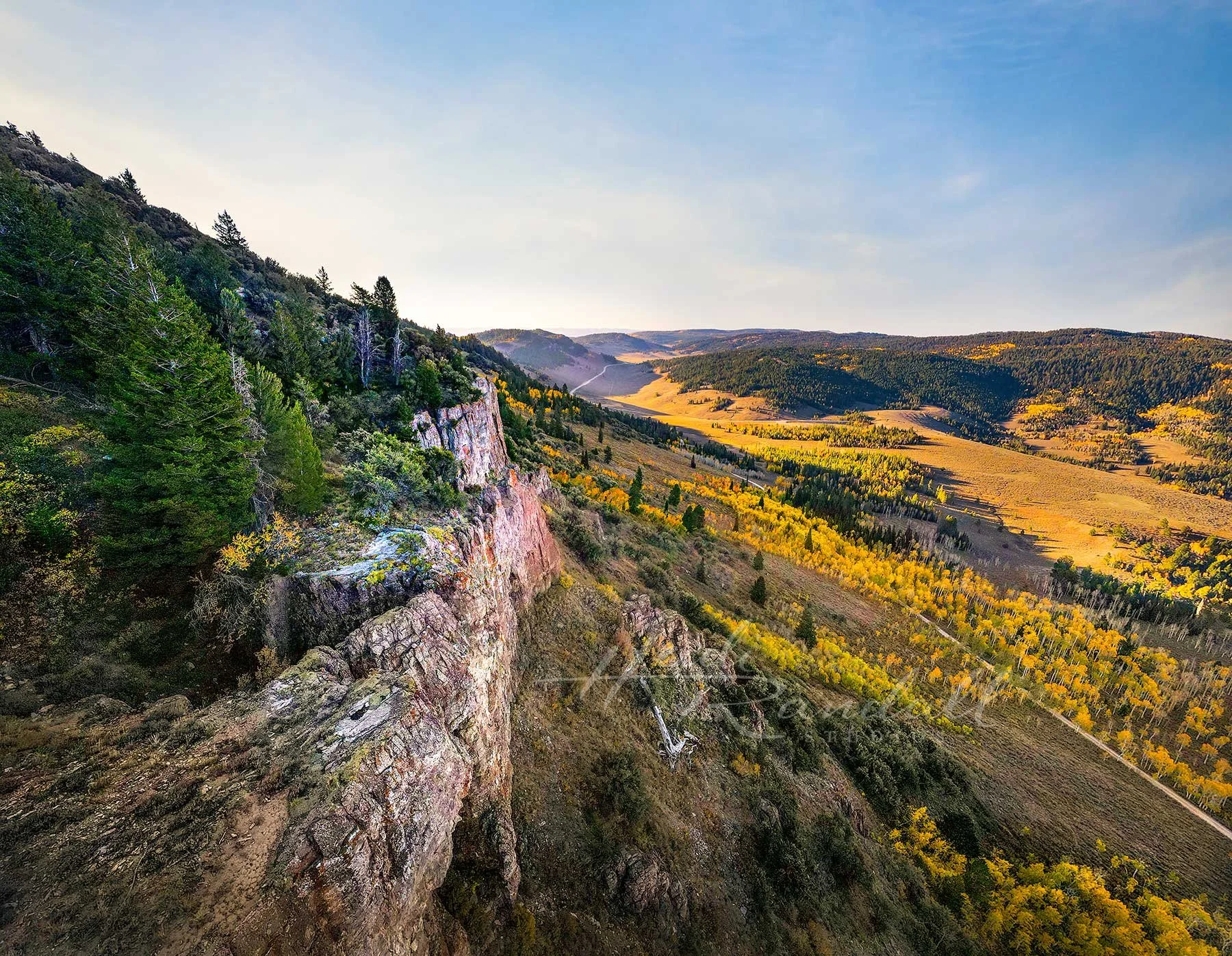 Logan-Canyon-Cliffs-Autumn-Sunrise-CacheValleyLandscapePhoto-HeidiRandallStudios-web.jpg