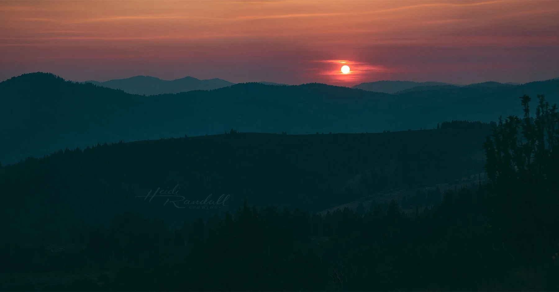 CacheFireSunset-HeidiRandallStudios-UtahLandscapePhoto-web.jpg
