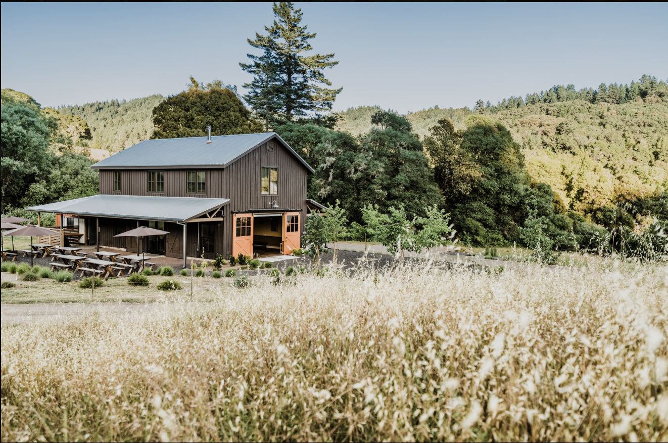 TheBarn.png