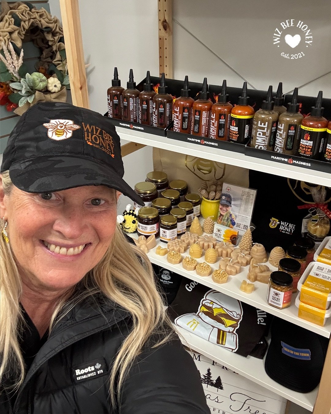 Hello from @brown_bagboutique in Bowmanville! I&rsquo;m so excited to now have my products available here, alongside so many other local small businesses, including @lastpetalcreations 💛 Swipe to see the awesome earrings from Last Petal that I just 