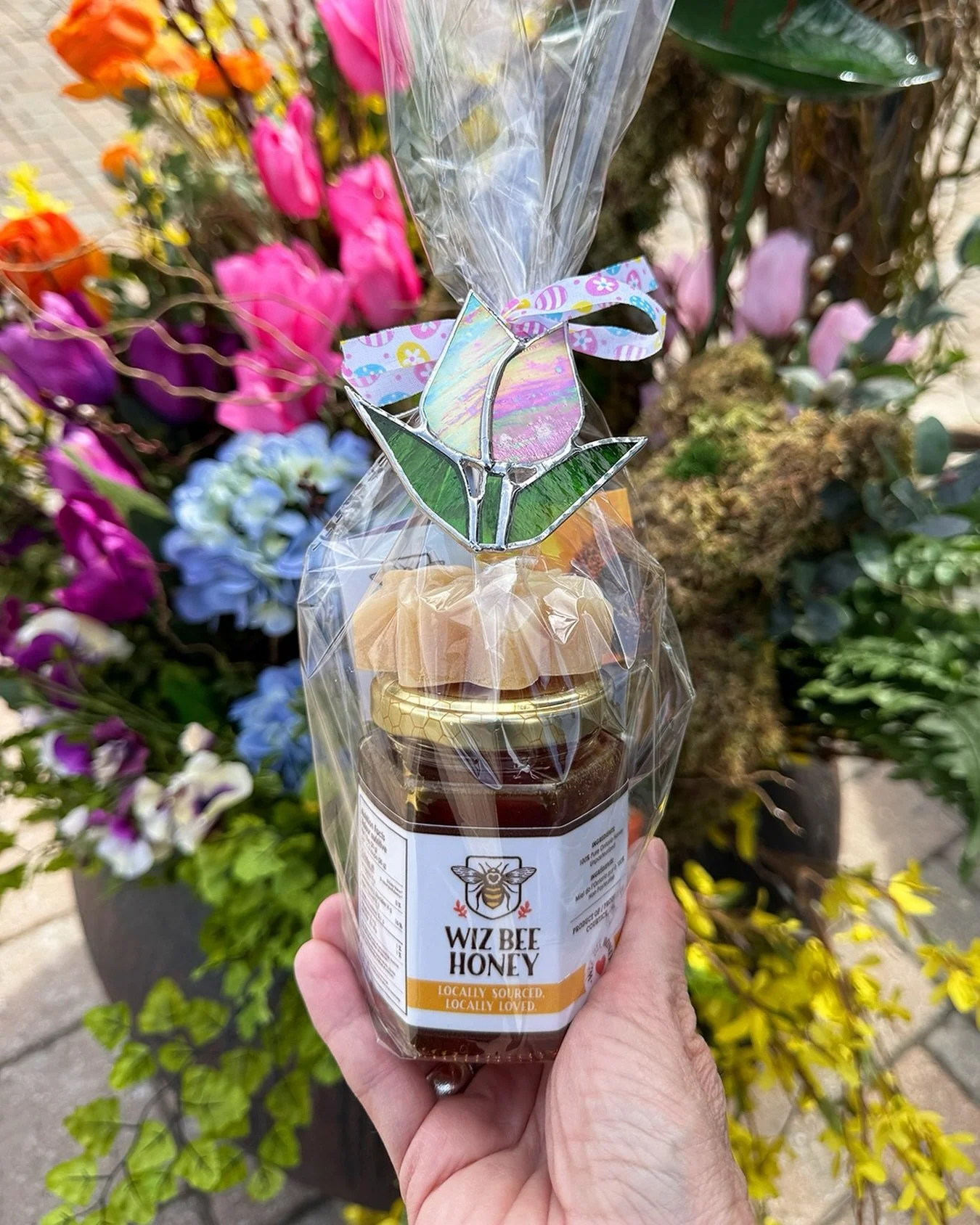 Happy Easter! 💙💜💚 

I&rsquo;ve got a happy heart thanks to family time, flowers from @vanbelleflowers, stained glass from @heartfeltinspirationaldesigns, and honey from my bees. 💛

Here&rsquo;s to more sunshine, more colour and brighter days ahea