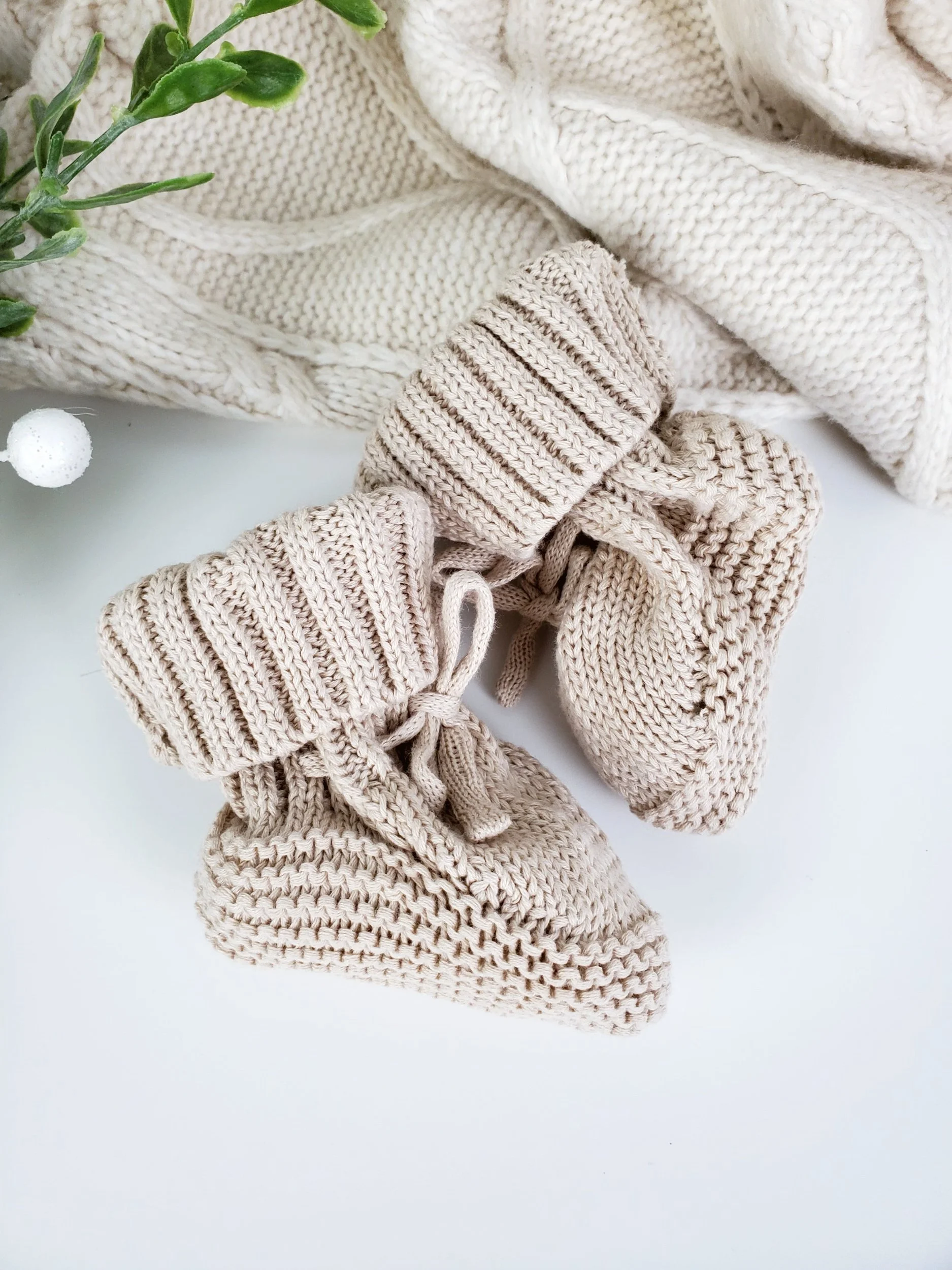 Knit 2025 baby booties