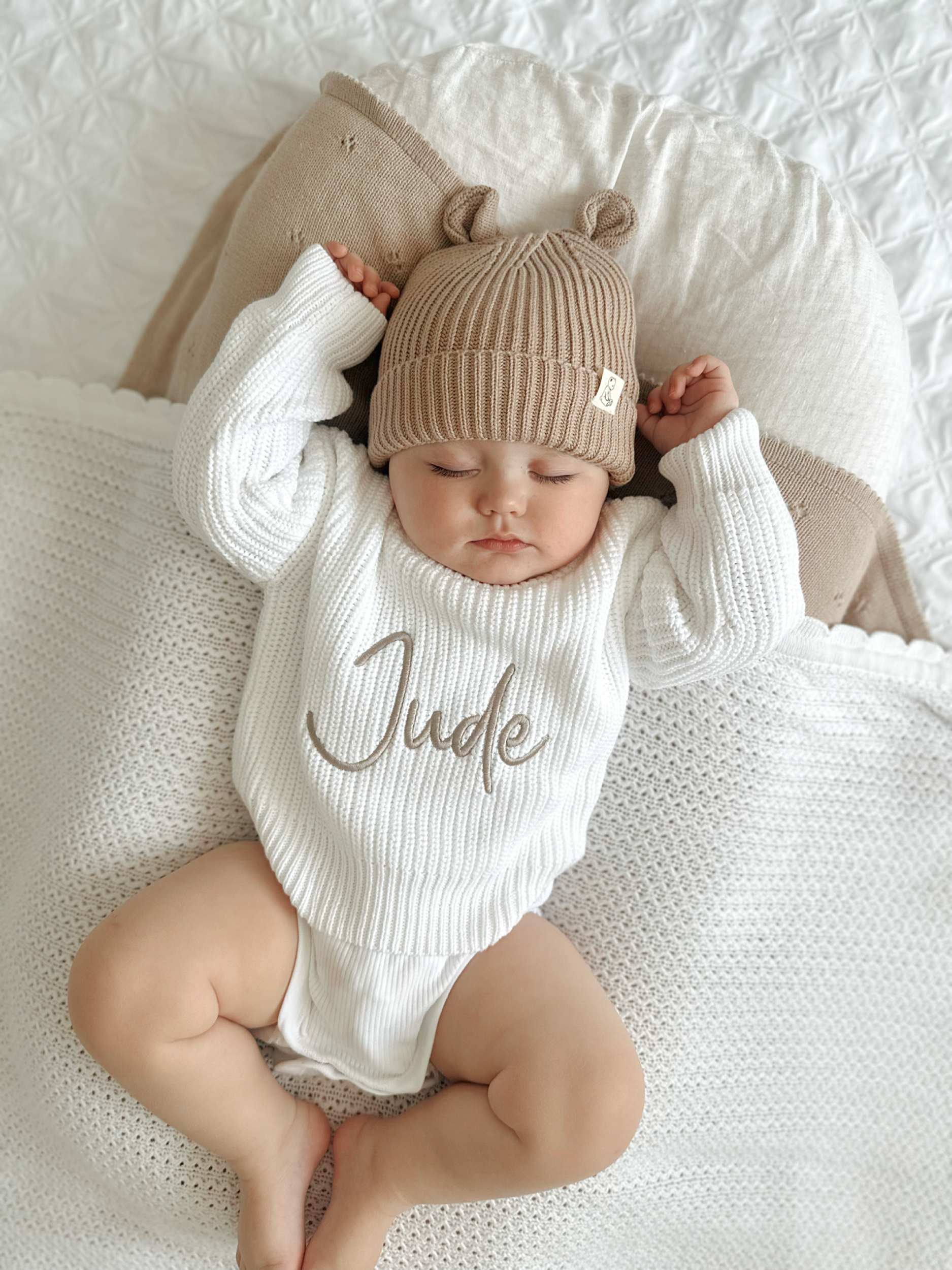 Oatmeal Knitted Bear Hat
