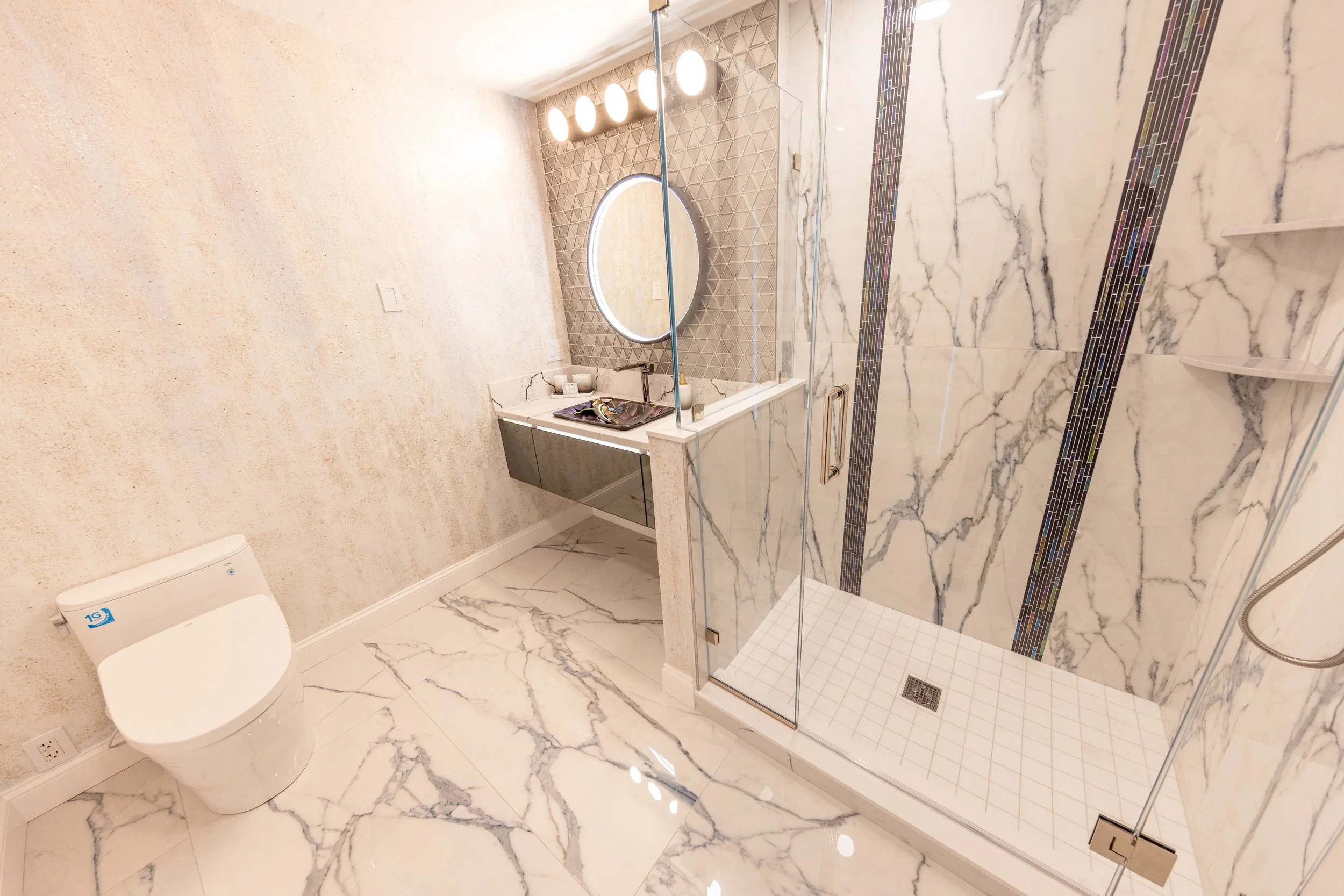 450 BEAR HILL Bathroom.jpg