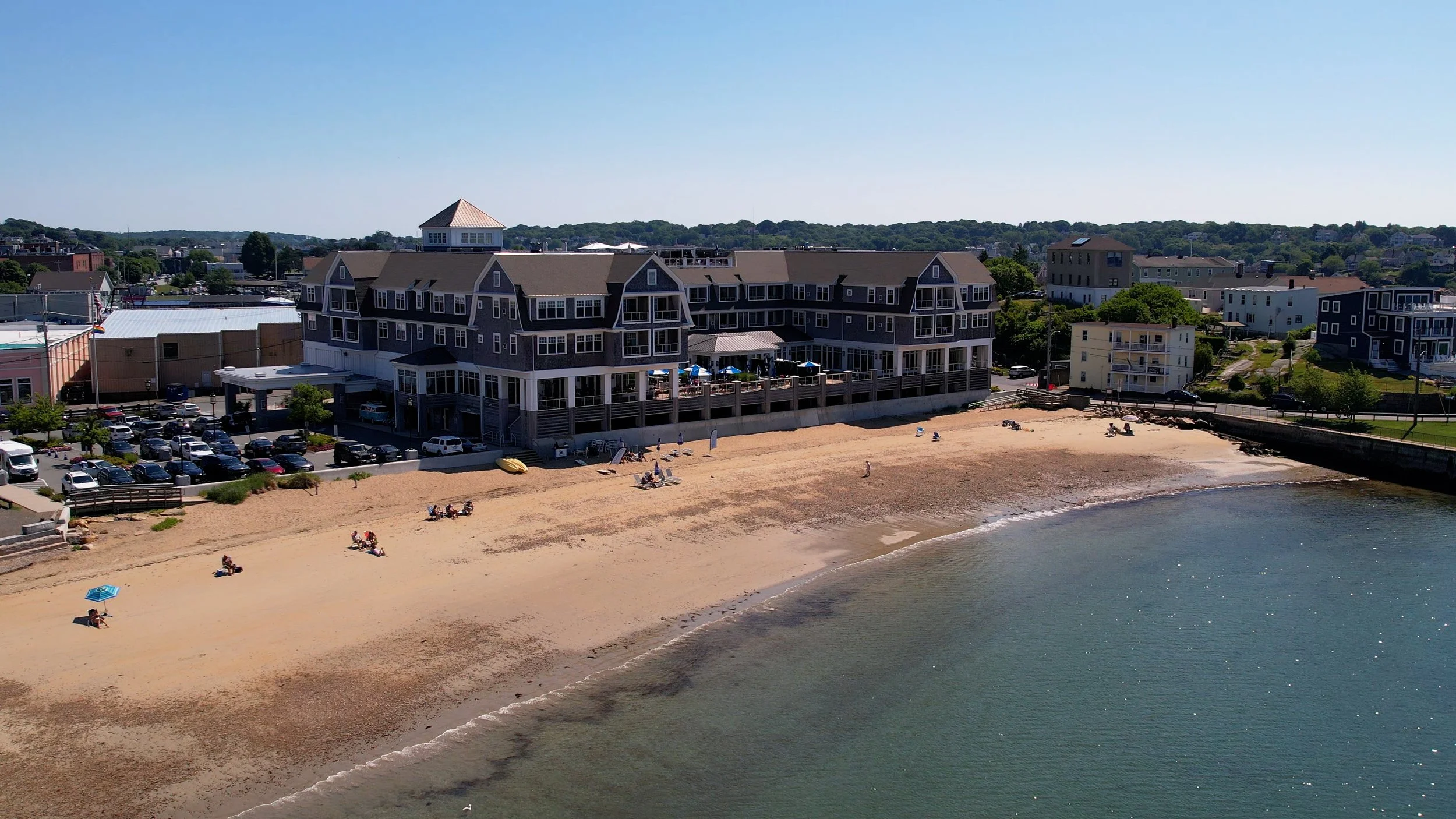 DISGLO- Beauport Hotel 1.jpg