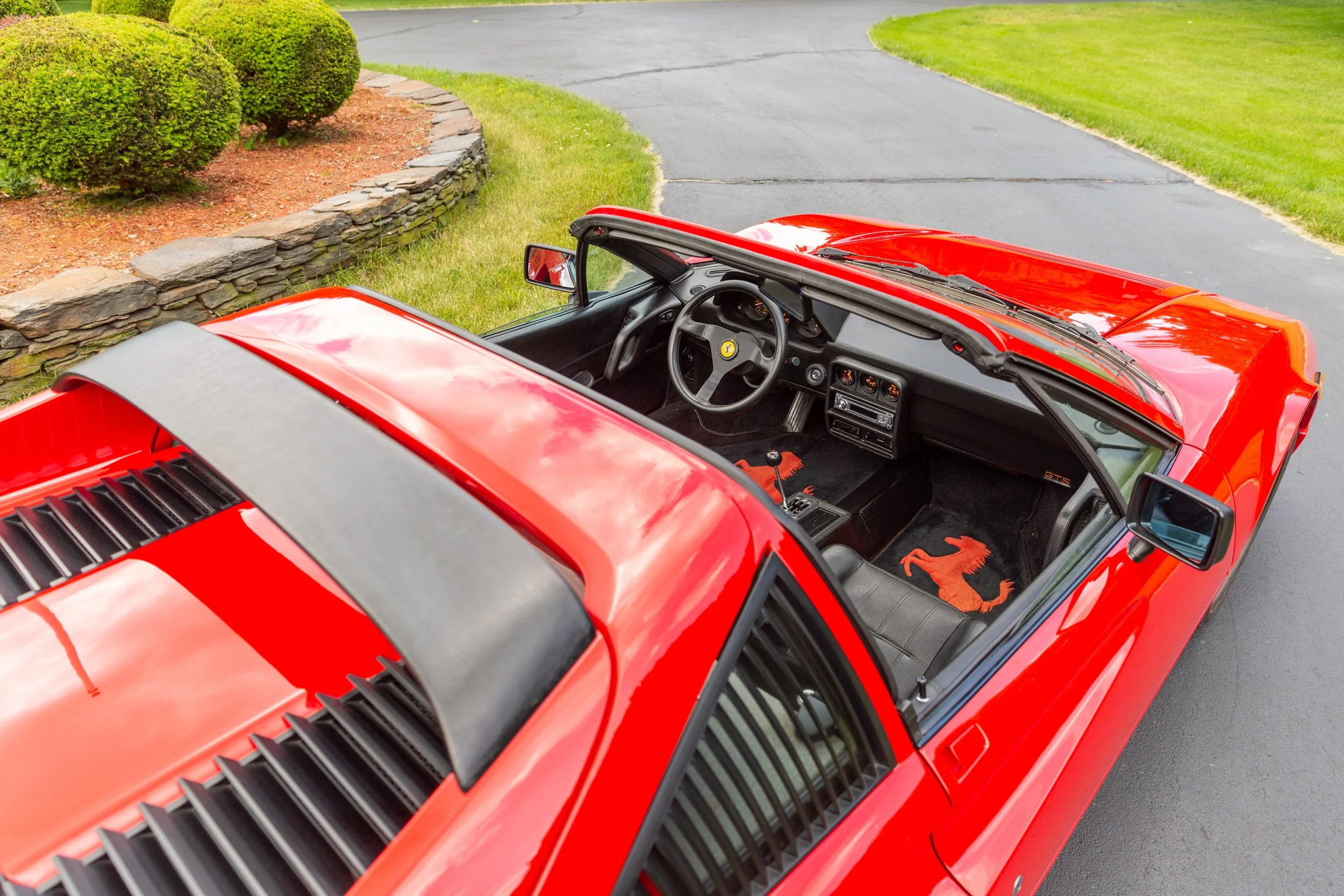 017 - exterior - 1988 Ferrari 328 GTS.jpg
