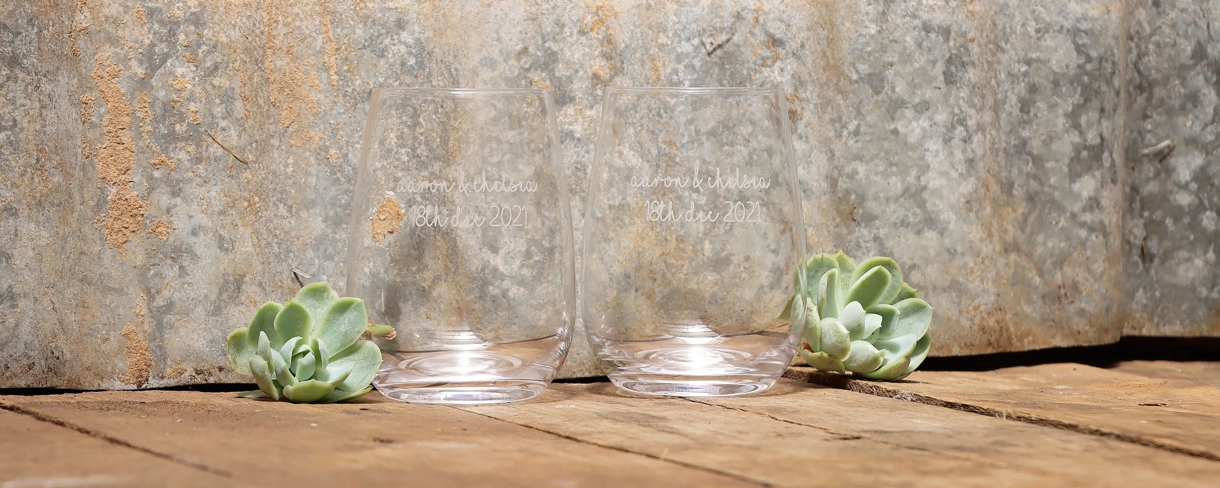 Engraved glasses - Homepage.jpg