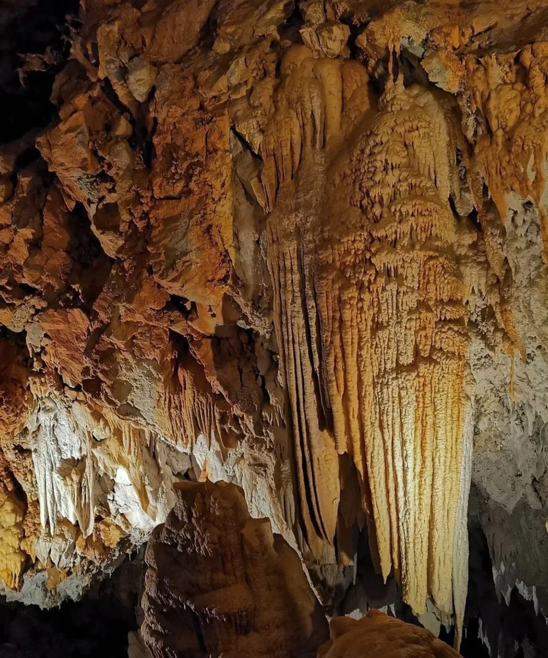 lezdoria. grotte di borgio verezzi.JPEG
