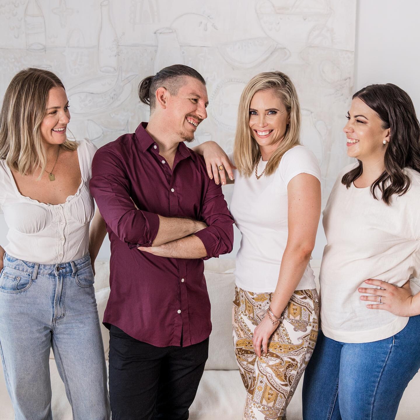 Meet the dream team 😎

Obsessed with our new team shots from @eyesoflovephotography 

Stay tuned, something exciting is coming your way soon 👀
.
.
.
.
.
#accountingservices #businesscoachingonline #ptcoach #brisbanept #goldcoastpt #bookkeepingbrisb