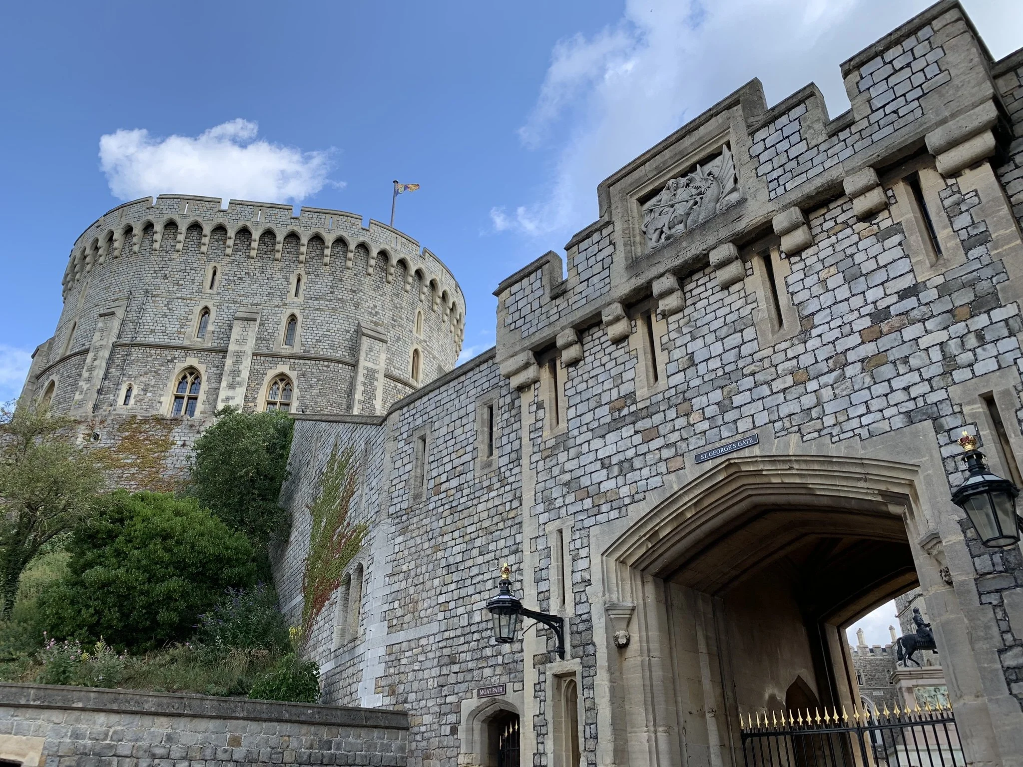 Scottland Edinburgh Castle.JPEG