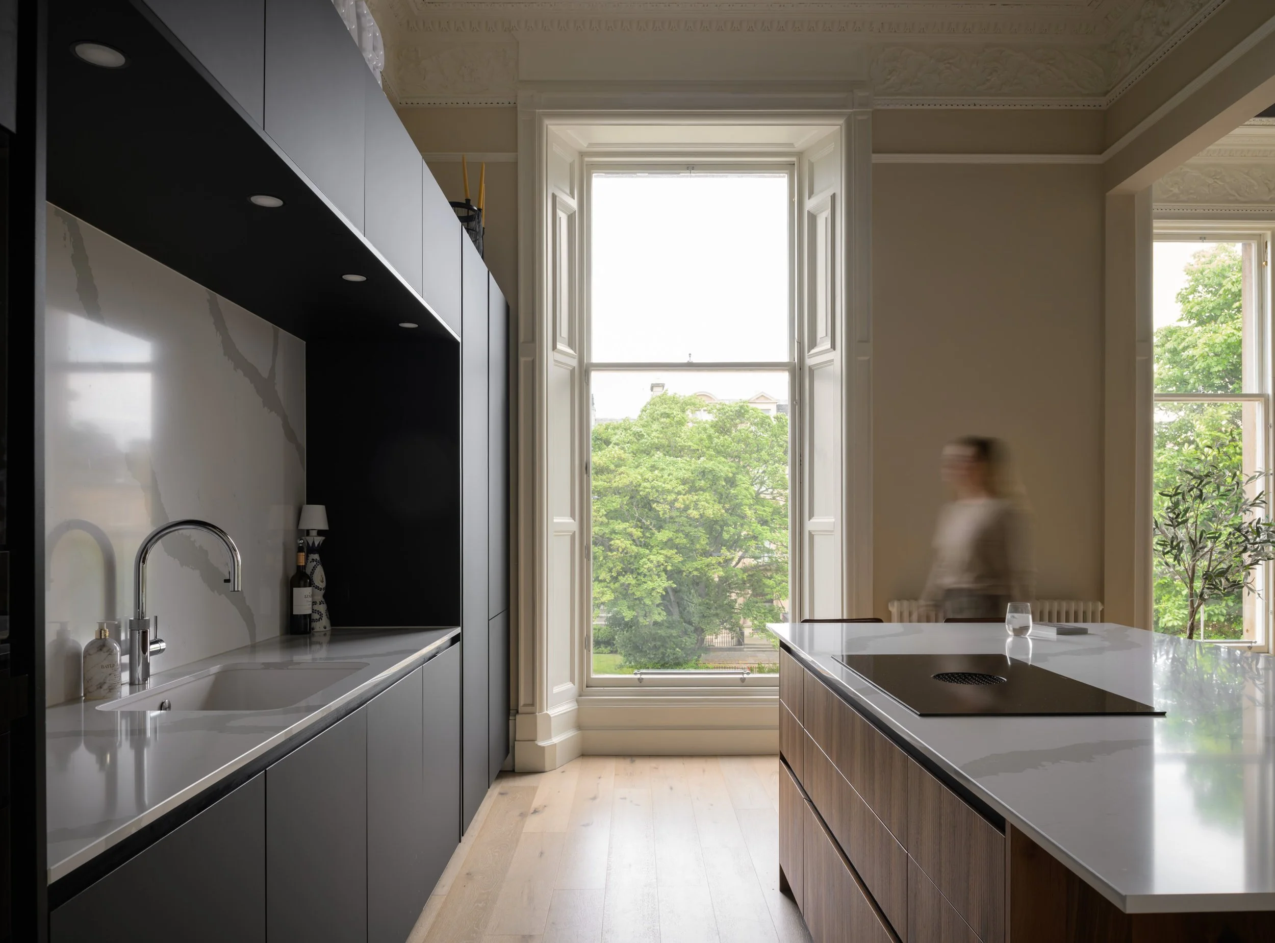 Web-kitchen_onepoint_view-©-ZAC-and-ZAC.jpg