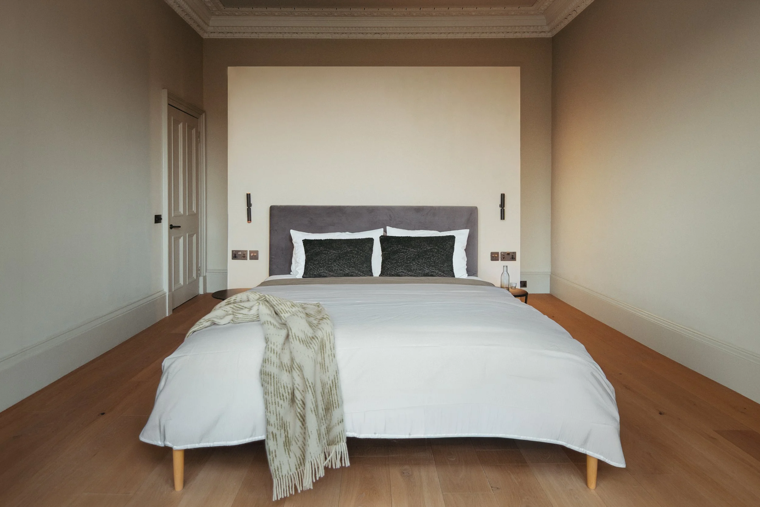Bedroom_mastersmasters.co-2.jpg