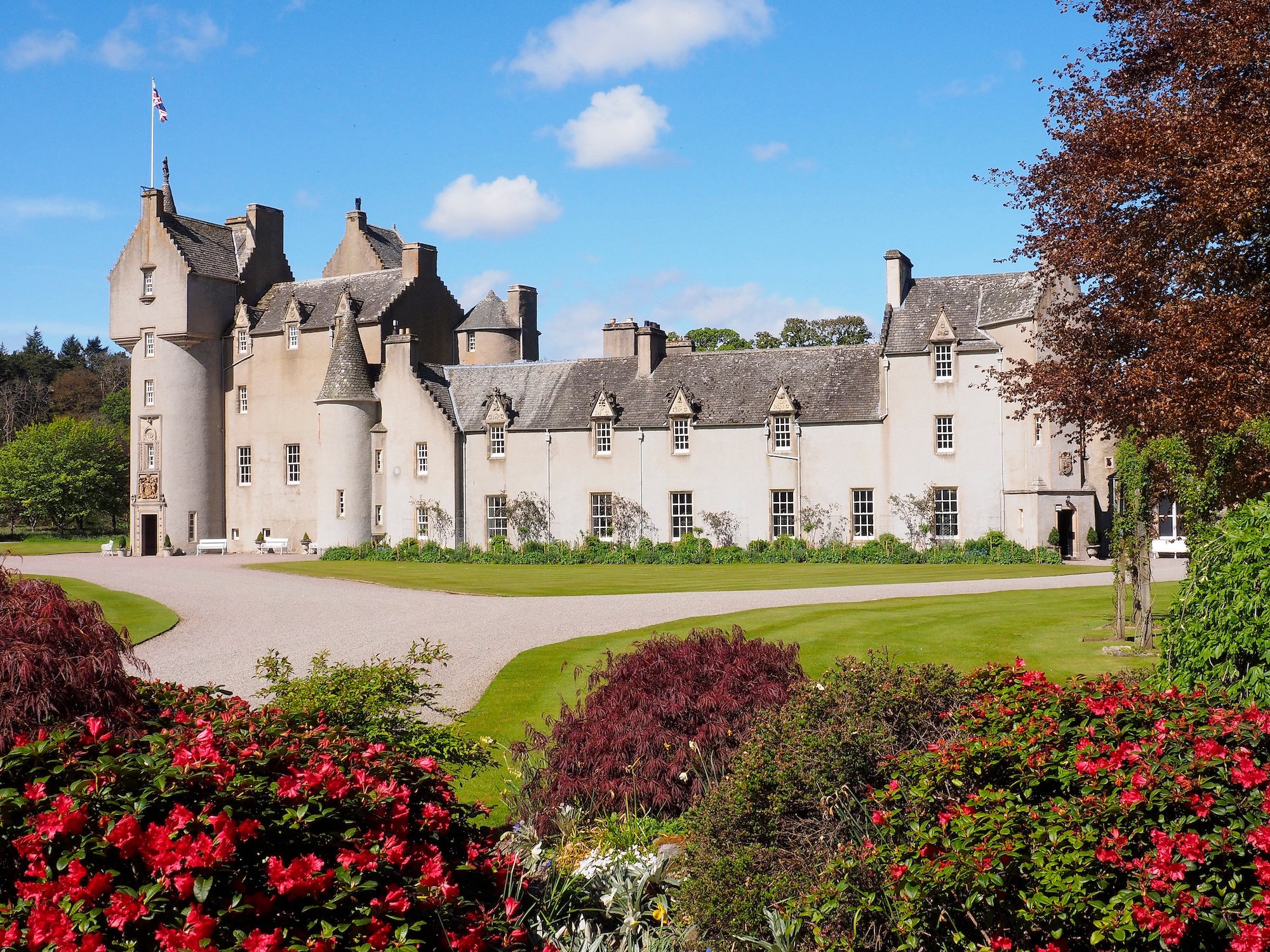 Ballindalloch Castle.jpg